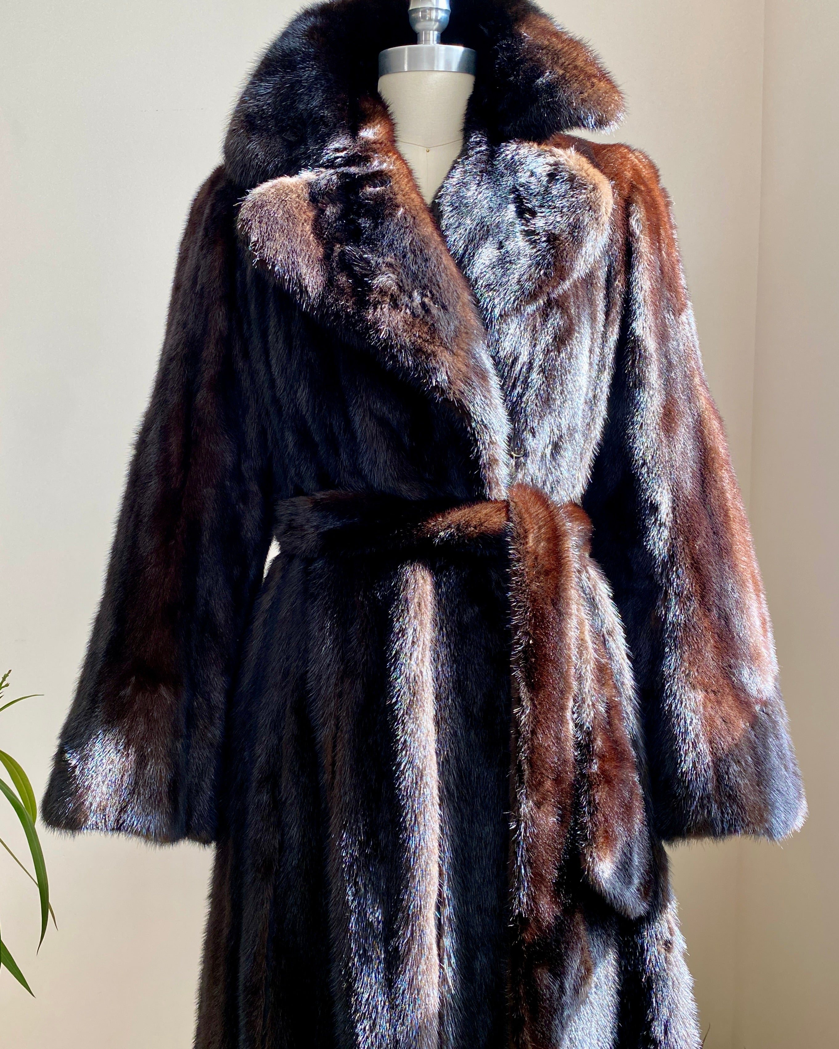 Vintage 1970s SAMUEL GROSSMAN Dark Brown Mink Panelled Fur Coat / with Belt / Notch Lapel Collar /  Bell Sleeves size S 4