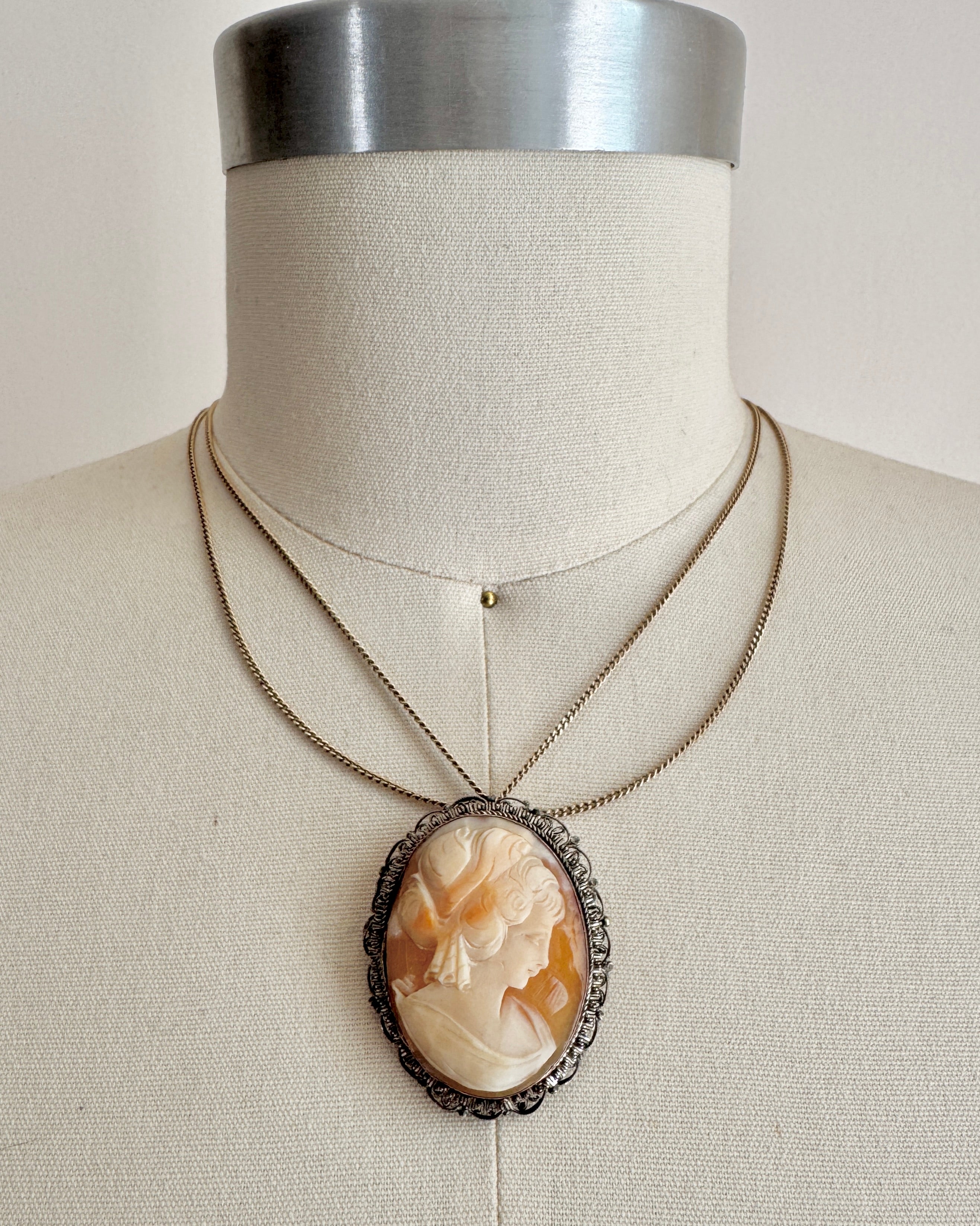 Antique 1920s Italian Filigree Silver Hand Carved Shell Cameo Brooch and Pendant for a Necklace Oval Large Size