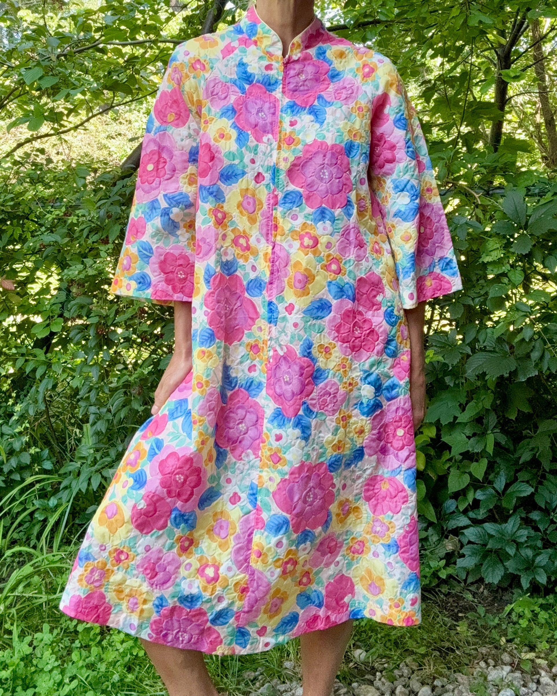 Vintage 1960s Stella Fagin Floral Pegnoir Union Made ILGWU