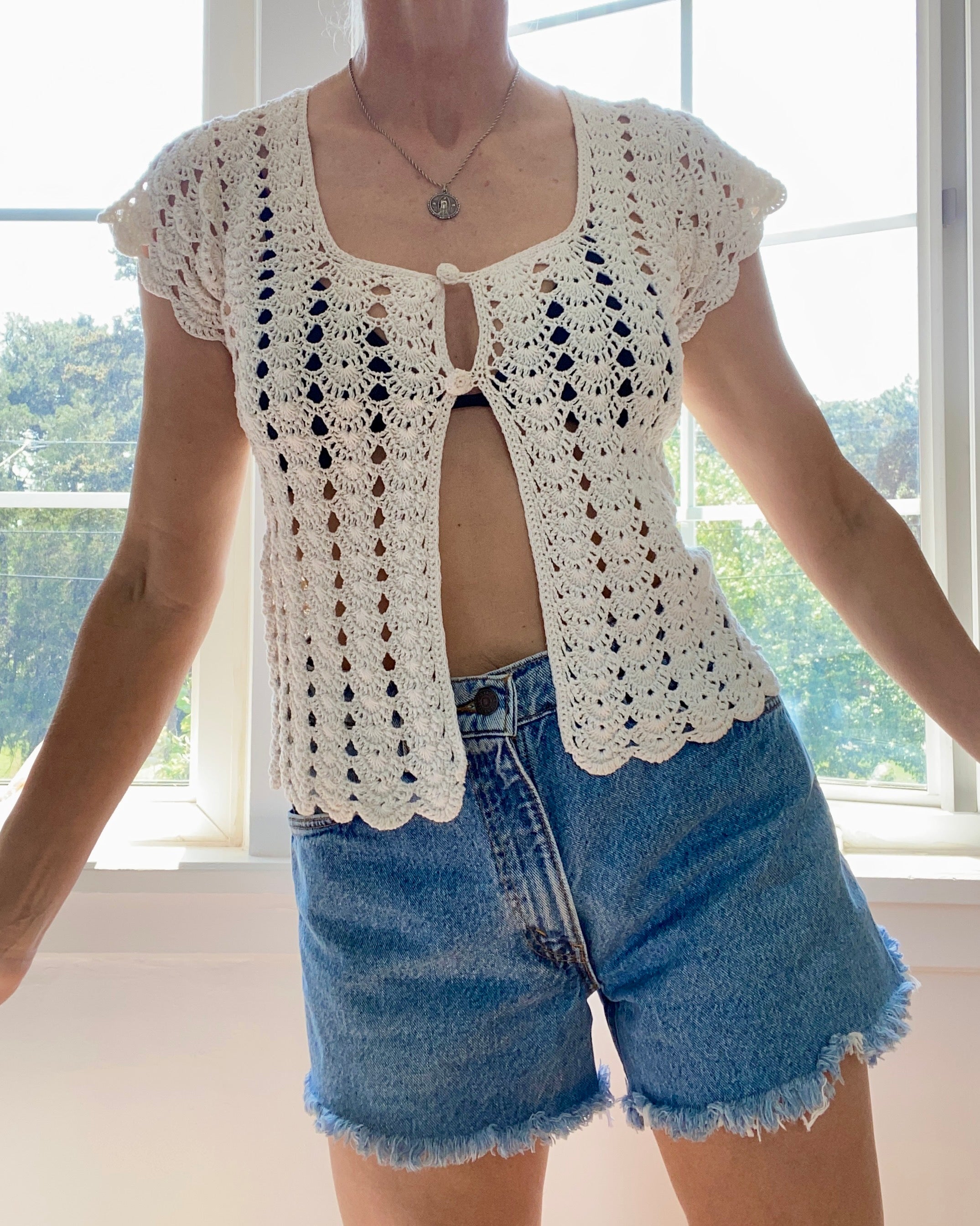 VINTAGE Cream Cotton Crochet Cap Sleeve Cardi