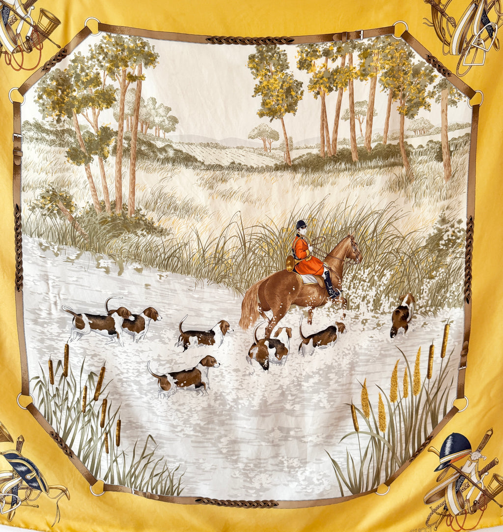 Vintage GUCCI 1980s Hunting Scene with Beagles and Horse Rider Silk Twill Carre Scarf Shawl 33X33 Made in Italy