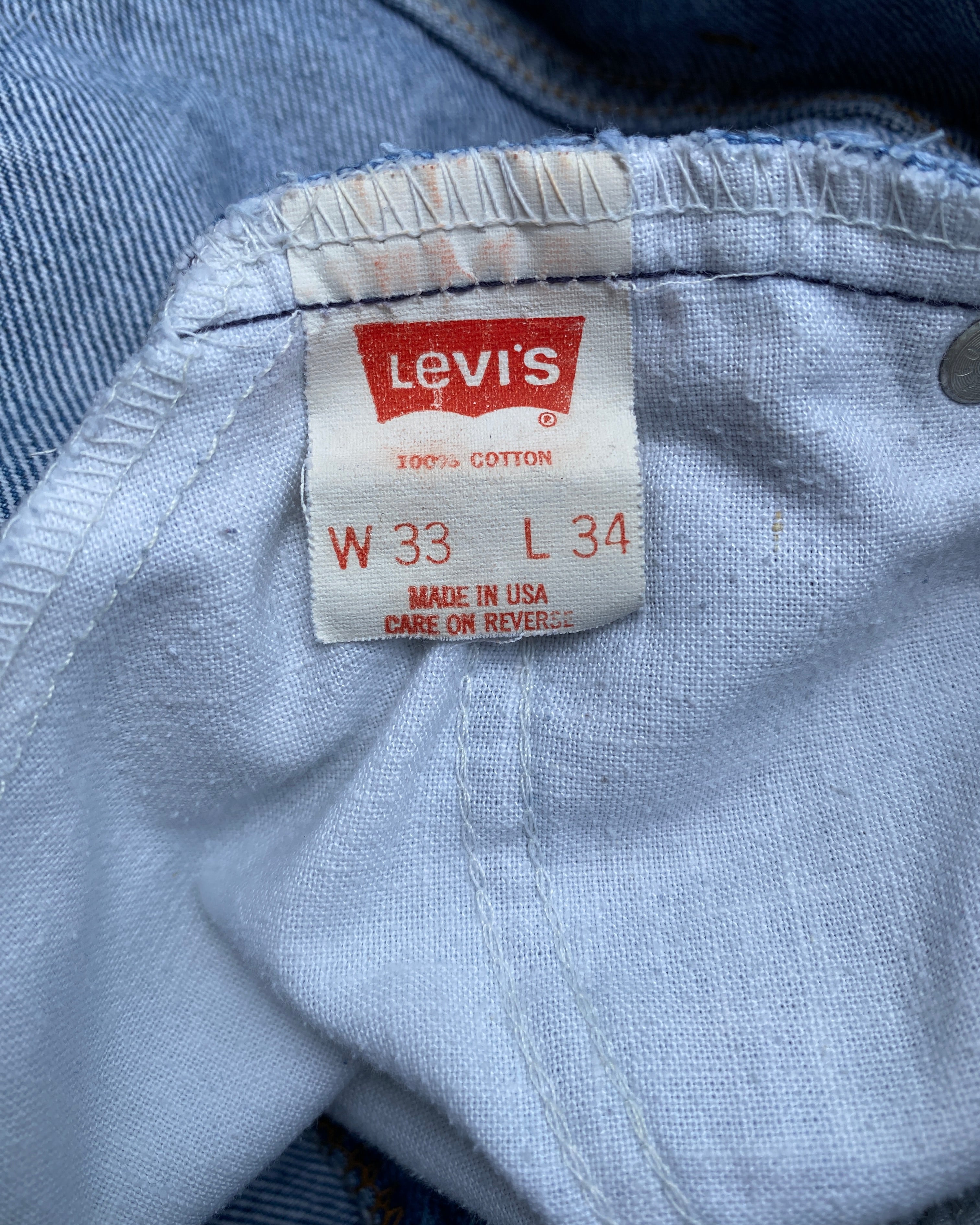 Vintage 1980s Orange Tab Levis 505 light Wash Bermuda Denim Cutoff Jean Shorts 30 Made in USA