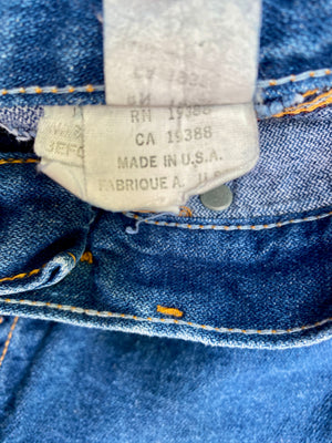 Vintage BRITTANIA Late 1970s High Waist Straight Boot Leg Medium Blue Wash Jeans size 25 Made in USA