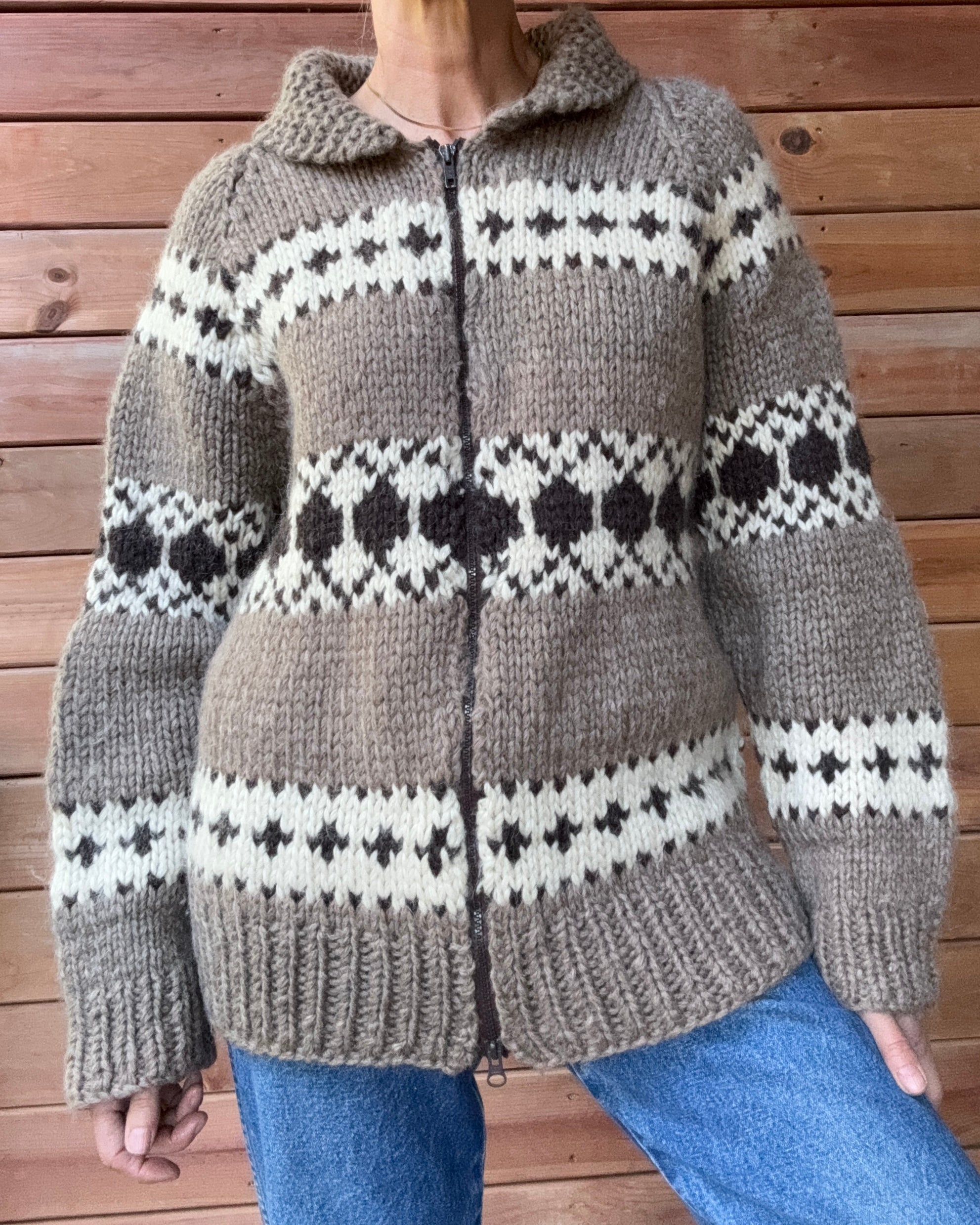 Vintage Hand Knit Cowichan Fair Isle Pattern in Oatmeal Brown and Cream Cardigan Jacket M L Made in Cowichan BC Canada