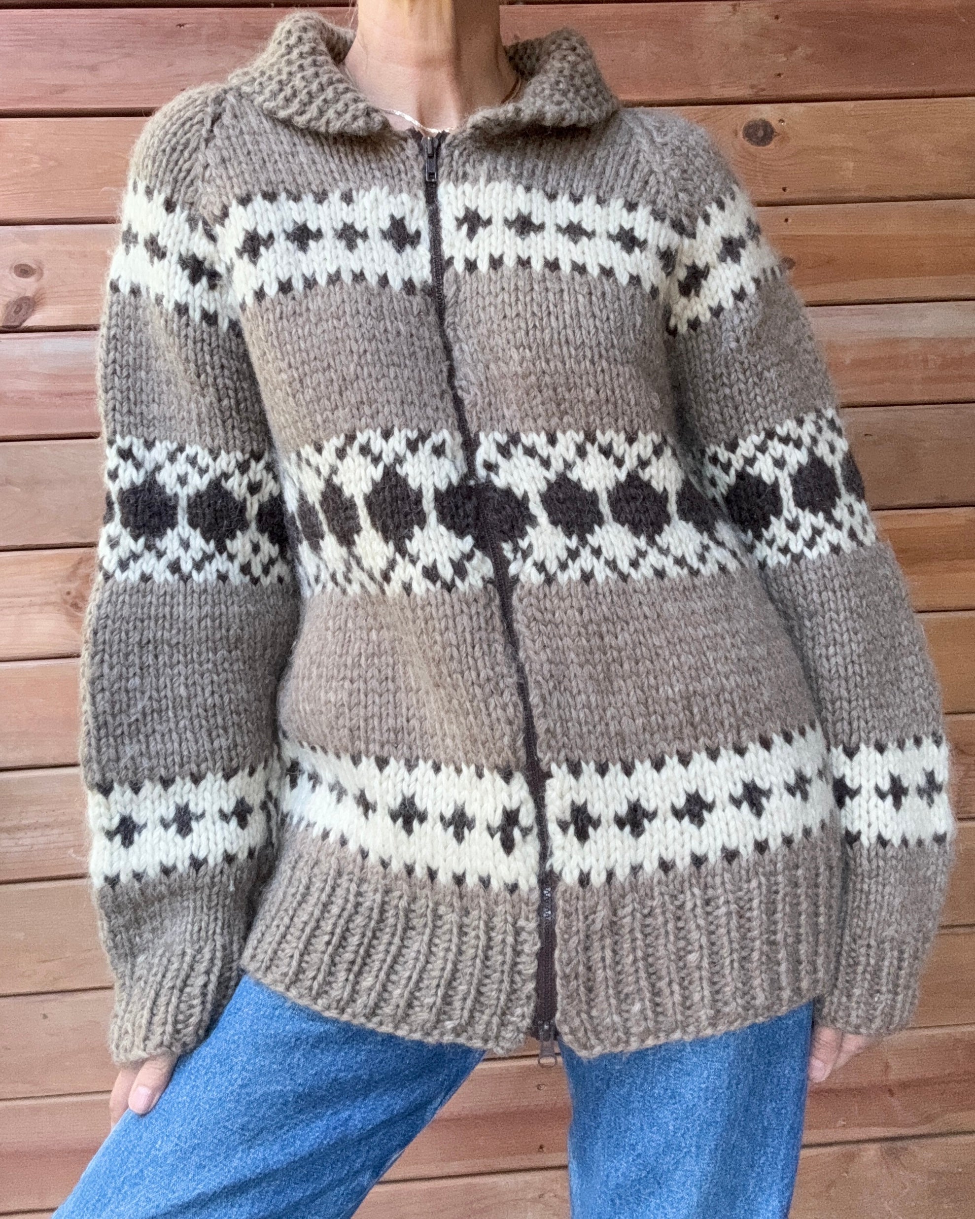 Vintage Hand Knit Cowichan Fair Isle Pattern in Oatmeal Brown and Cream Cardigan Jacket M L Made in Cowichan BC Canada