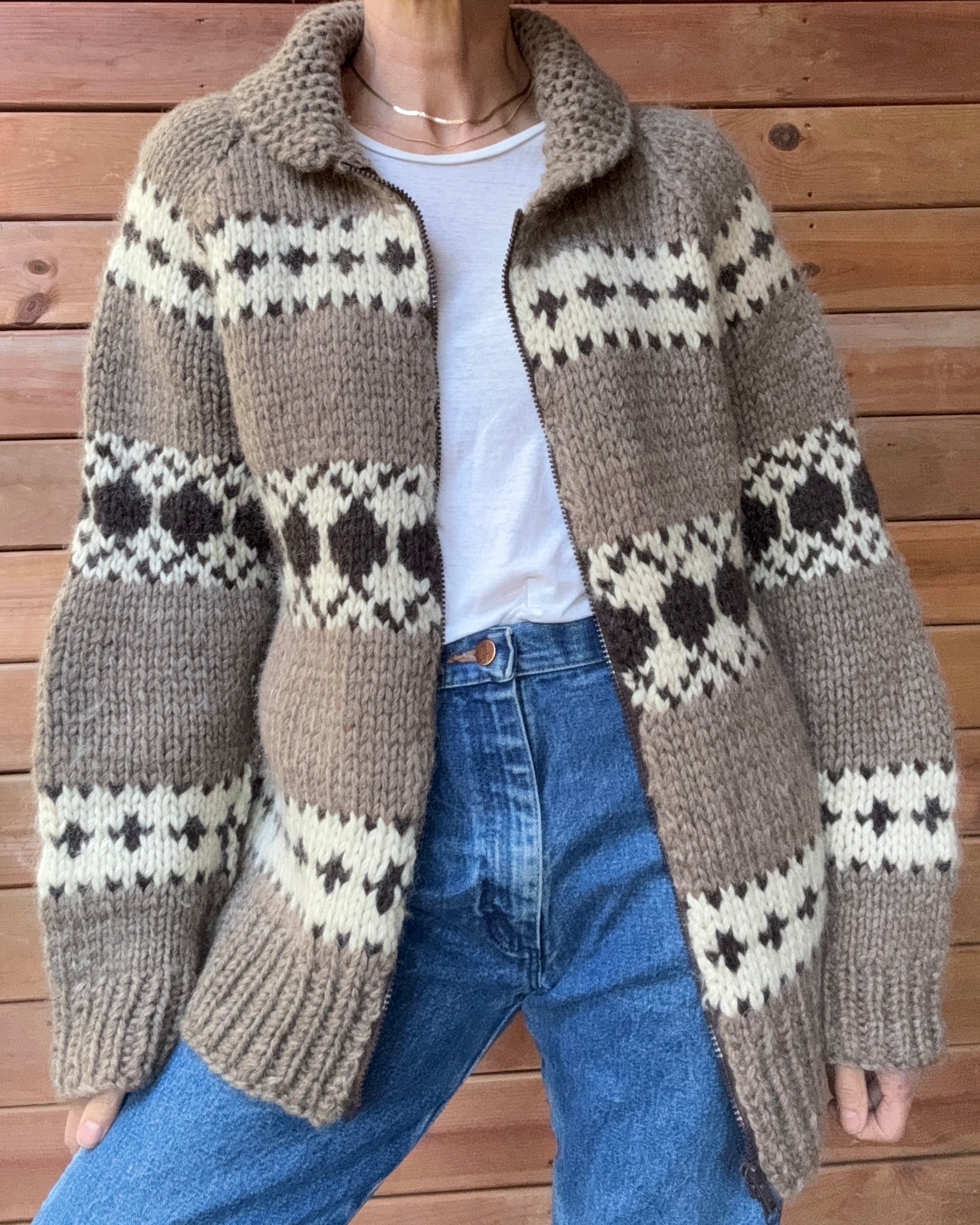 Vintage Hand Knit Cowichan Fair Isle Pattern in Oatmeal Brown and Cream Cardigan Jacket M L Made in Cowichan BC Canada