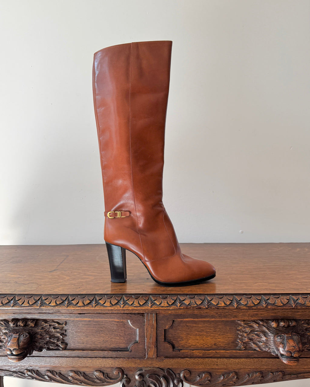 Vintage 1970s Pertti Palmroth Tan Leather Knee High Pull On Stacked High Heel Boots With Ankle Buckle Size 9 Made in Finland NWT