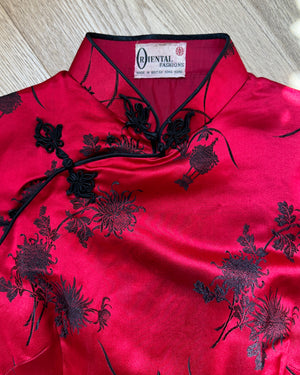 Vintage 1950s 1960s Cheongsam Red Satin Cocktail Dress with Black Damask Chrysanthemum Motifs Made in British Hong Kong M
