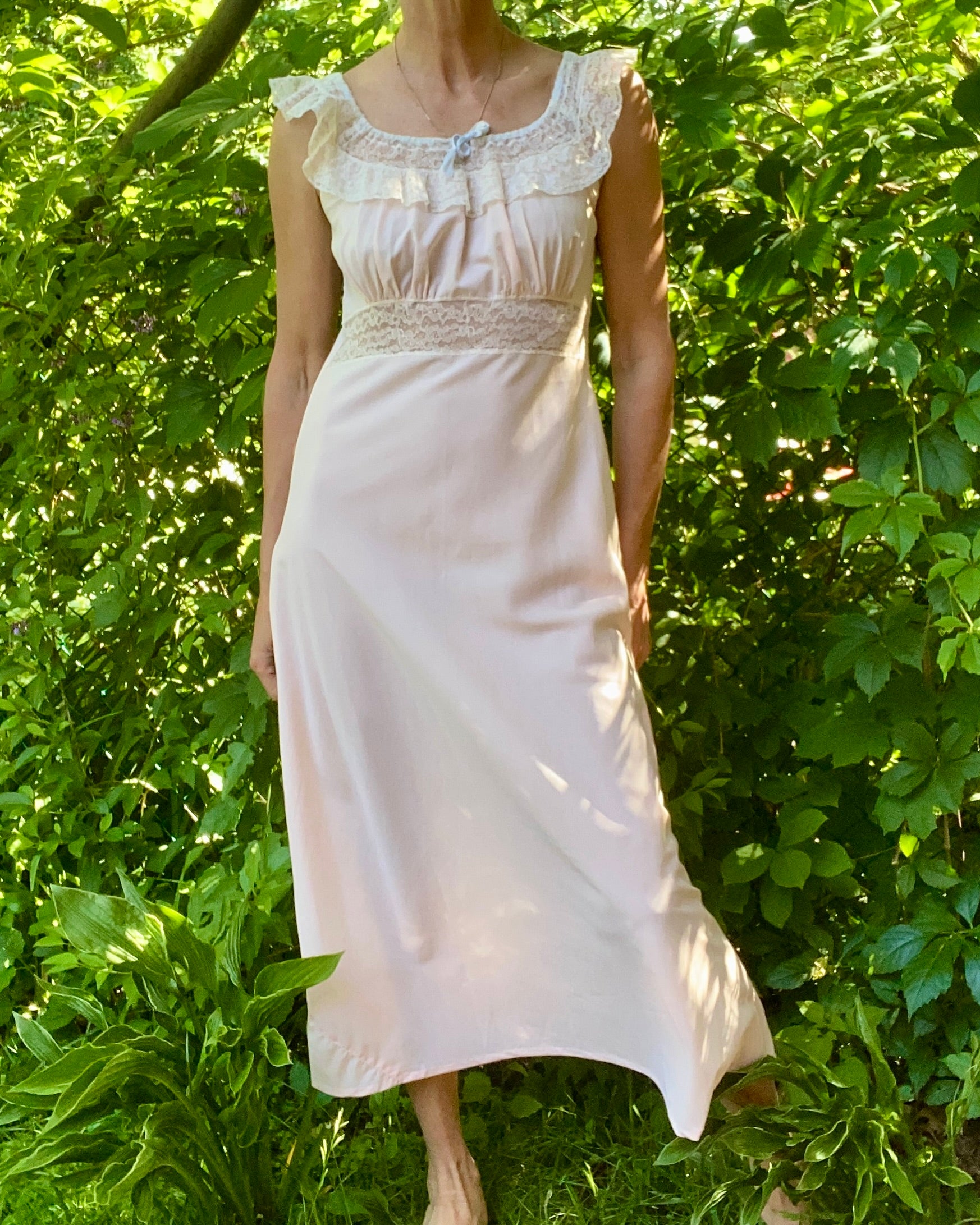 VINTAGE 1930s 1940s RADCLIFFE Bias Cut Blush Slip Dress Nightgown with Lace Size M