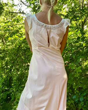 VINTAGE 1930s 1940s RADCLIFFE Bias Cut Blush Slip Dress Nightgown with Lace Size M