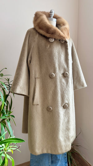 Vintage 1960s The HIGBEE Company Cleveland Blonde Faux Fur with Real Mink Collar Double Breasted Coat Union Made in USA M *New Condition