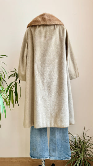 Vintage 1960s The HIGBEE Company Cleveland Blonde Faux Fur with Real Mink Collar Double Breasted Coat Union Made in USA M *New Condition