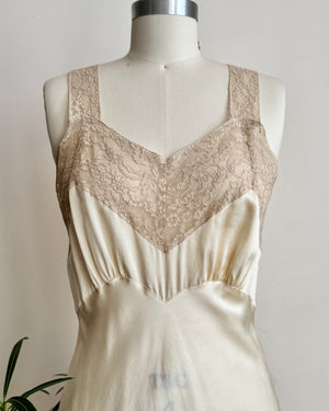 NWT Vintage 1940s Heavenly Silk Lingerie by FISCHER Bias Cut Cream Silk Crepe and Alecon Lace Slip Dress New with Tags size 4 S 34