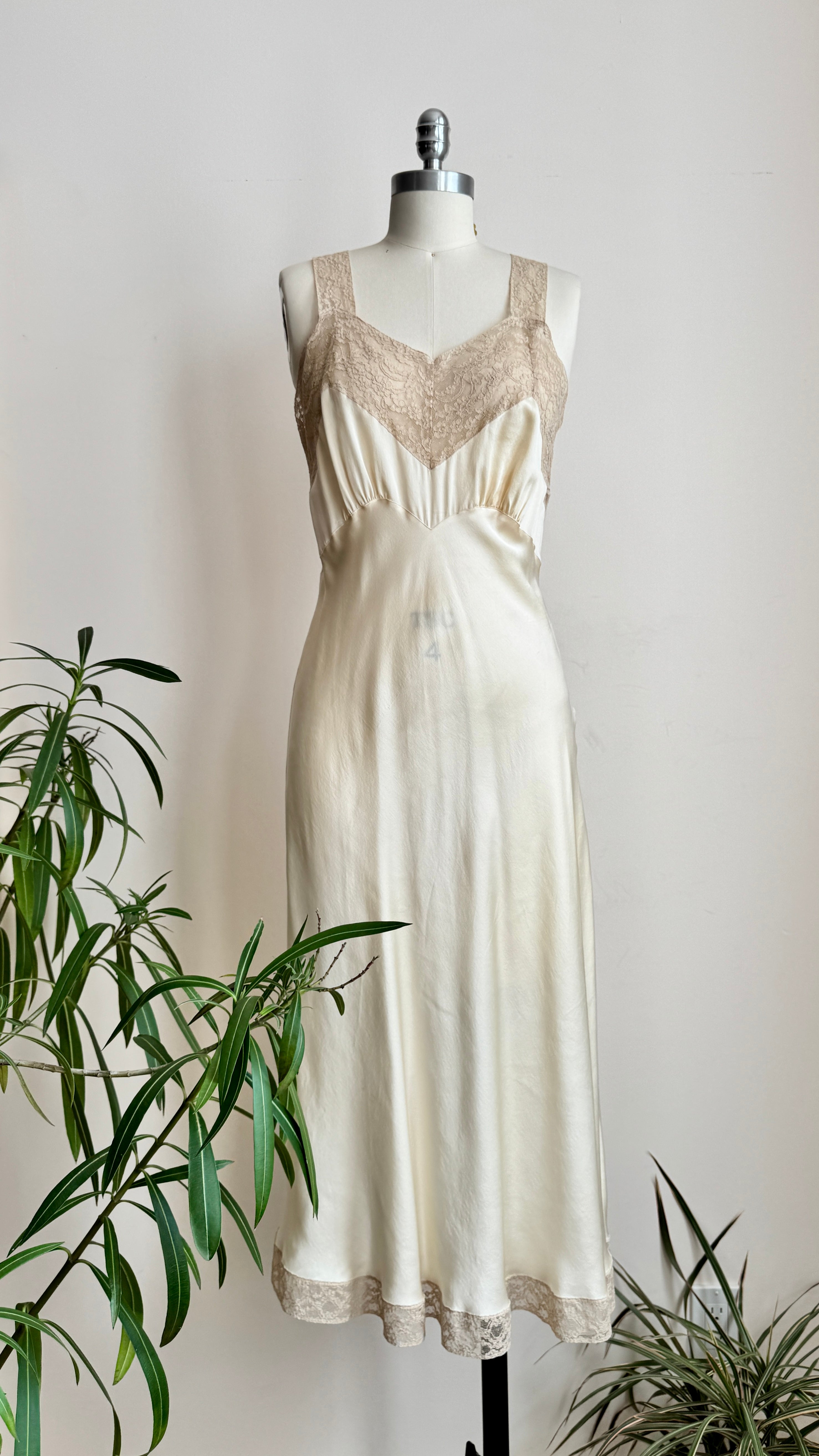 NWT Vintage 1940s Heavenly Silk Lingerie by FISCHER Bias Cut Cream Silk Crepe and Alecon Lace Slip Dress New with Tags size 4 S 34