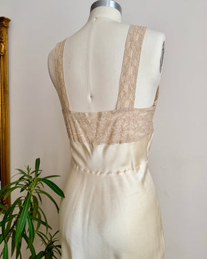 NWT Vintage 1940s Heavenly Silk Lingerie by FISCHER Bias Cut Cream Silk Crepe and Alecon Lace Slip Dress New with Tags size 4 S 34