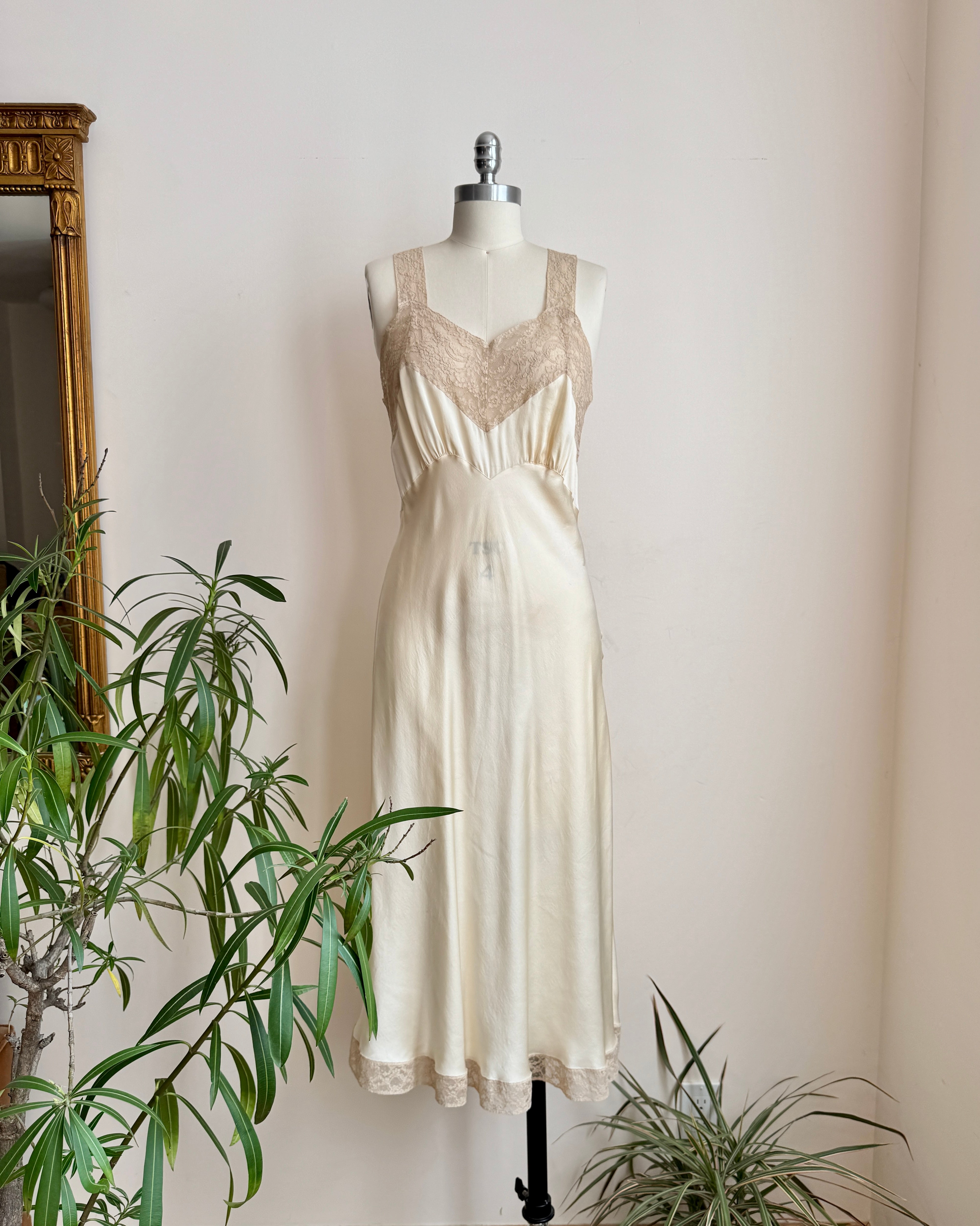 NWT Vintage 1940s Heavenly Silk Lingerie by FISCHER Bias Cut Cream Silk Crepe and Alecon Lace Slip Dress New with Tags size 4 S 34