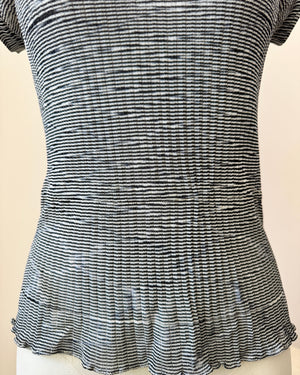 Vintage 1970s MISSONI Black and White Space Dye Knit Jersey Cap Sleeve Top Henley Made in Italy M