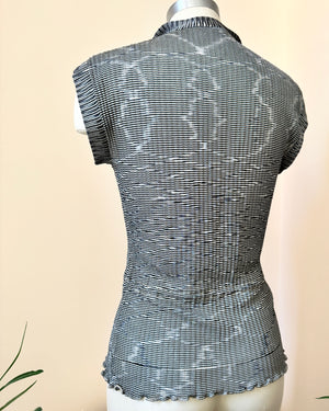 Vintage 1970s MISSONI Black and White Space Dye Knit Jersey Cap Sleeve Top Henley Made in Italy M