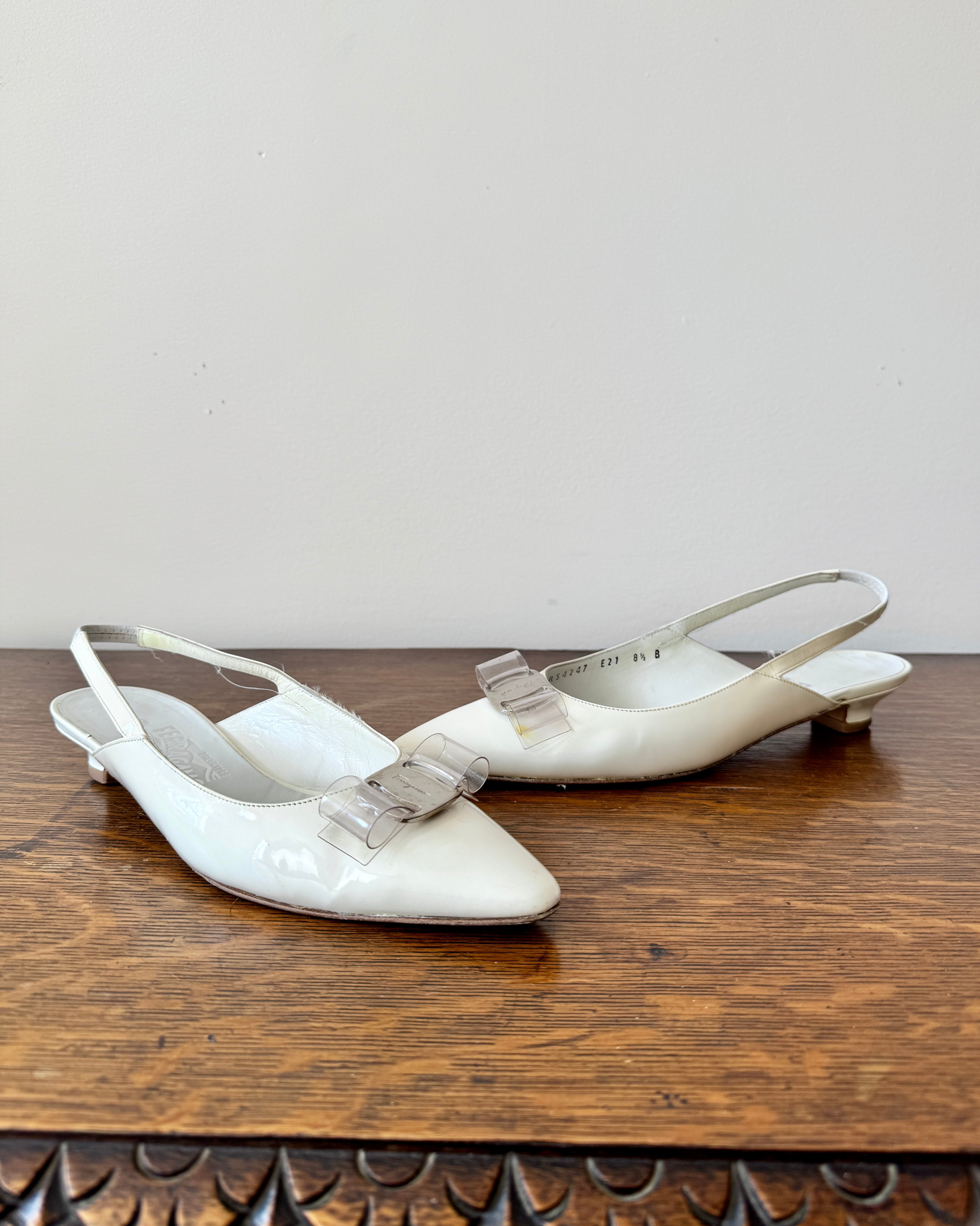 Size 8 1/2 B  / Vintage 1990s SALVATORE FERRAGAMO White Patent Leather Pointed Toe Sling Back Pumps with Plastic Bow and Silver Tone Buckle