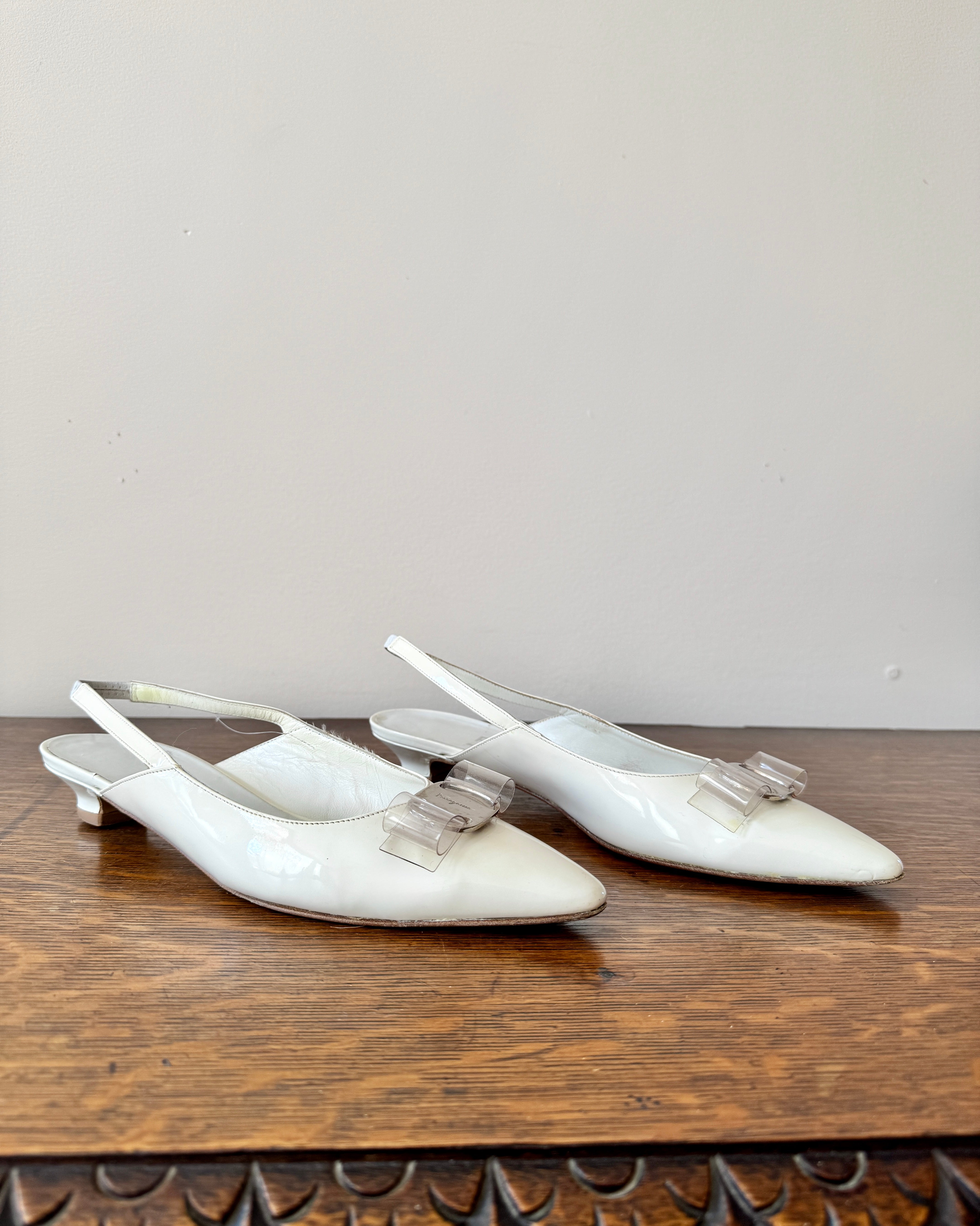 Size 8 1/2 B  / Vintage 1990s SALVATORE FERRAGAMO White Patent Leather Pointed Toe Sling Back Pumps with Plastic Bow and Silver Tone Buckle