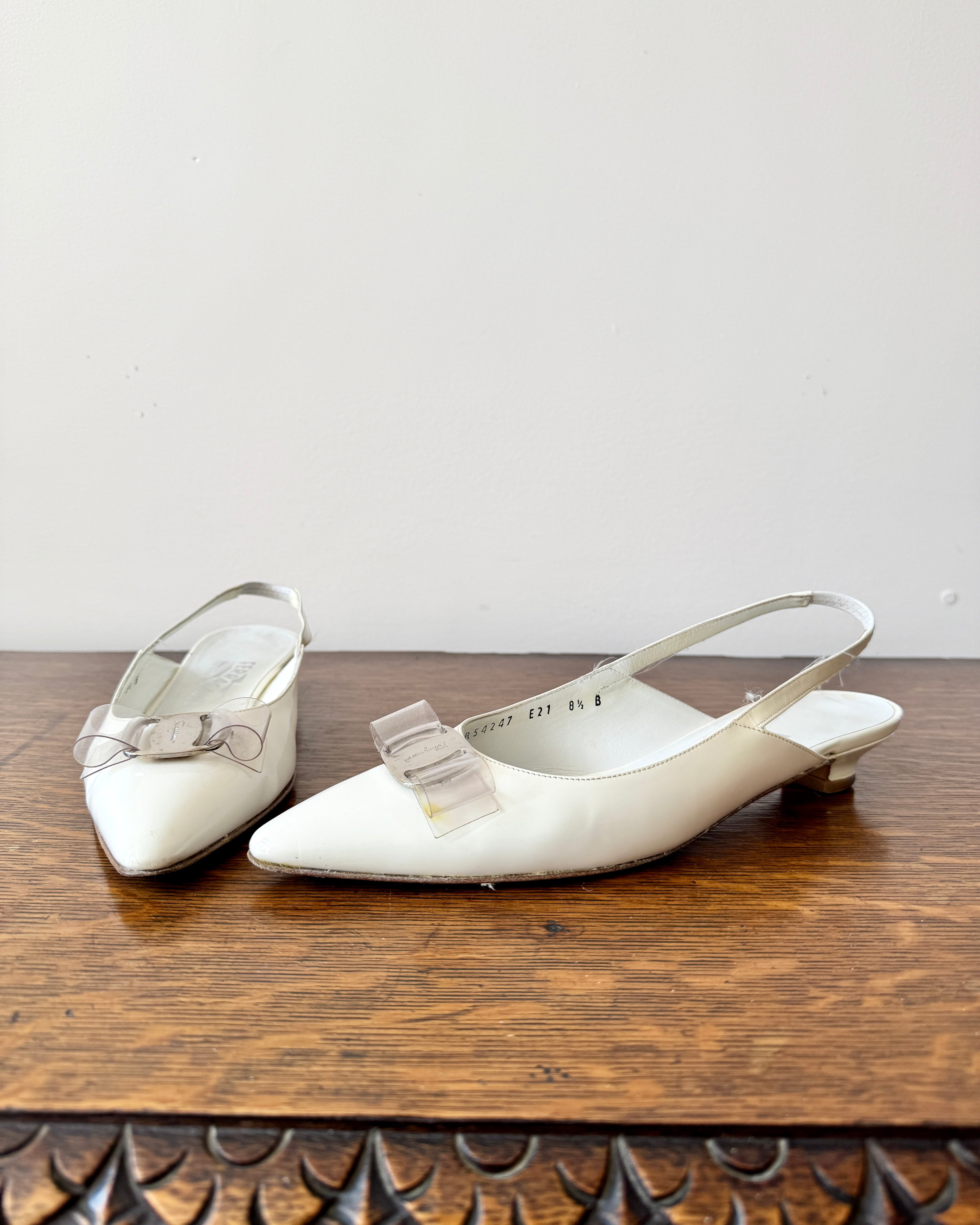 Size 8 1/2 B  / Vintage 1990s SALVATORE FERRAGAMO White Patent Leather Pointed Toe Sling Back Pumps with Plastic Bow and Silver Tone Buckle