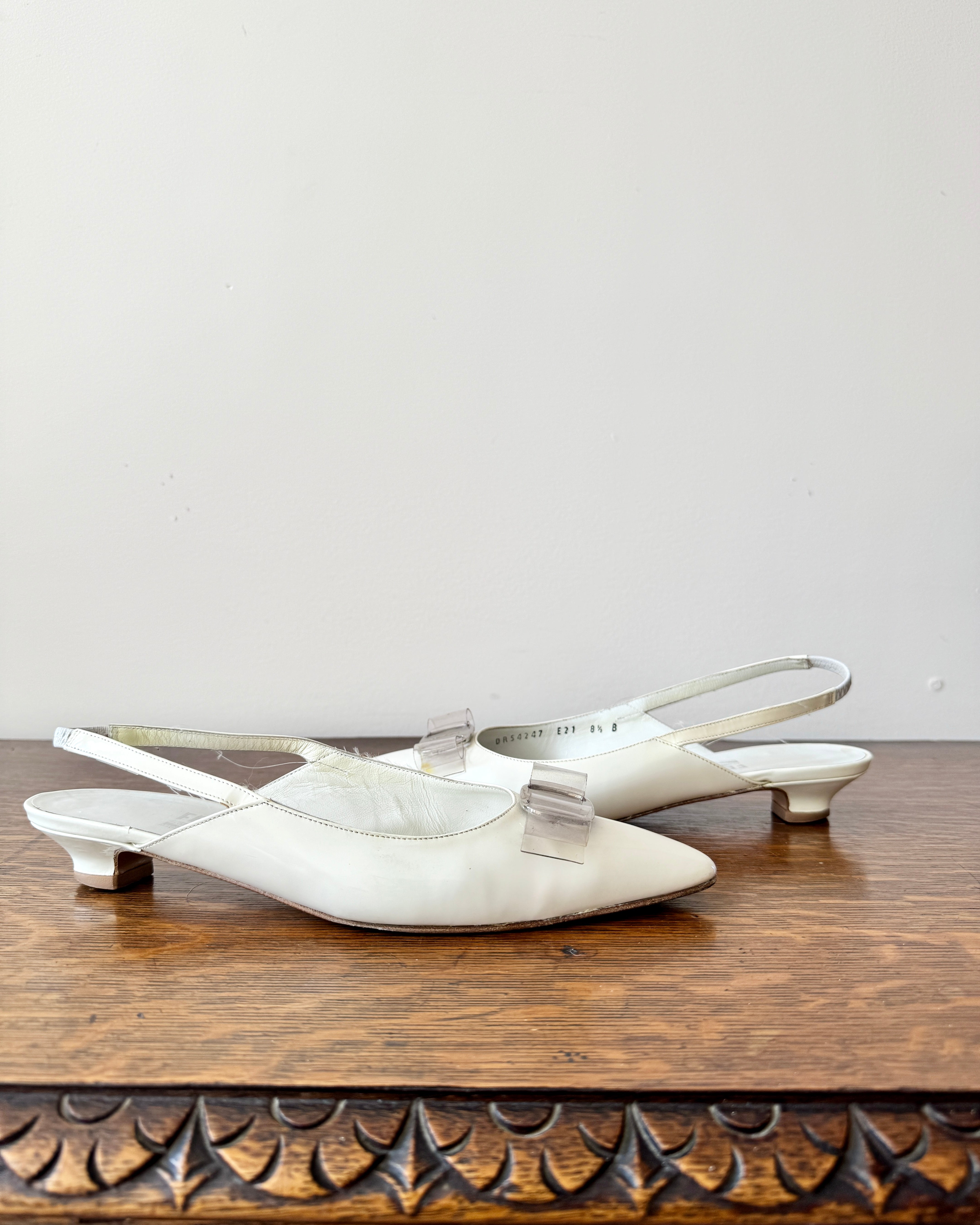 Size 8 1/2 B  / Vintage 1990s SALVATORE FERRAGAMO White Patent Leather Pointed Toe Sling Back Pumps with Plastic Bow and Silver Tone Buckle