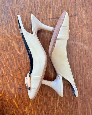 Vintage 1990s SALVATORE FERRAGAMO Cream Patent Leather Round Toe Sling Back Heels Shoes with Belt Buckle Size 8.5 B