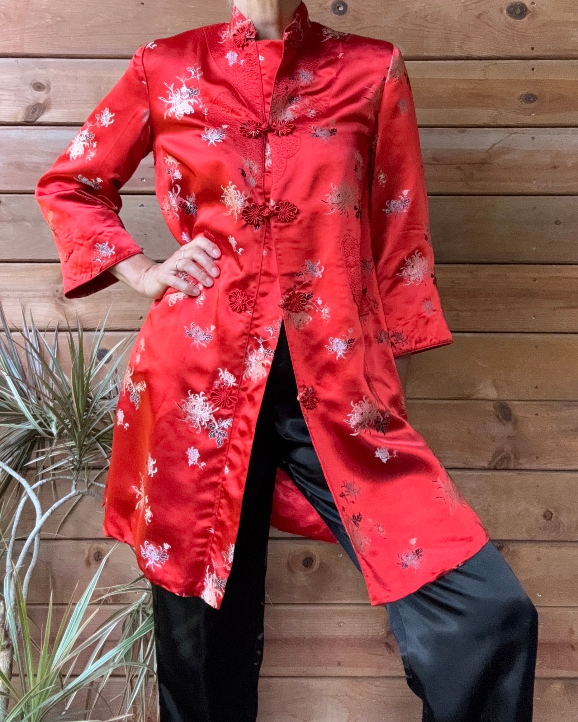 Vintage 1960s PEONY Red and Black Brocade Satin Jacket Coat Tunic and Pant Pyjama Lounge Set Size 6