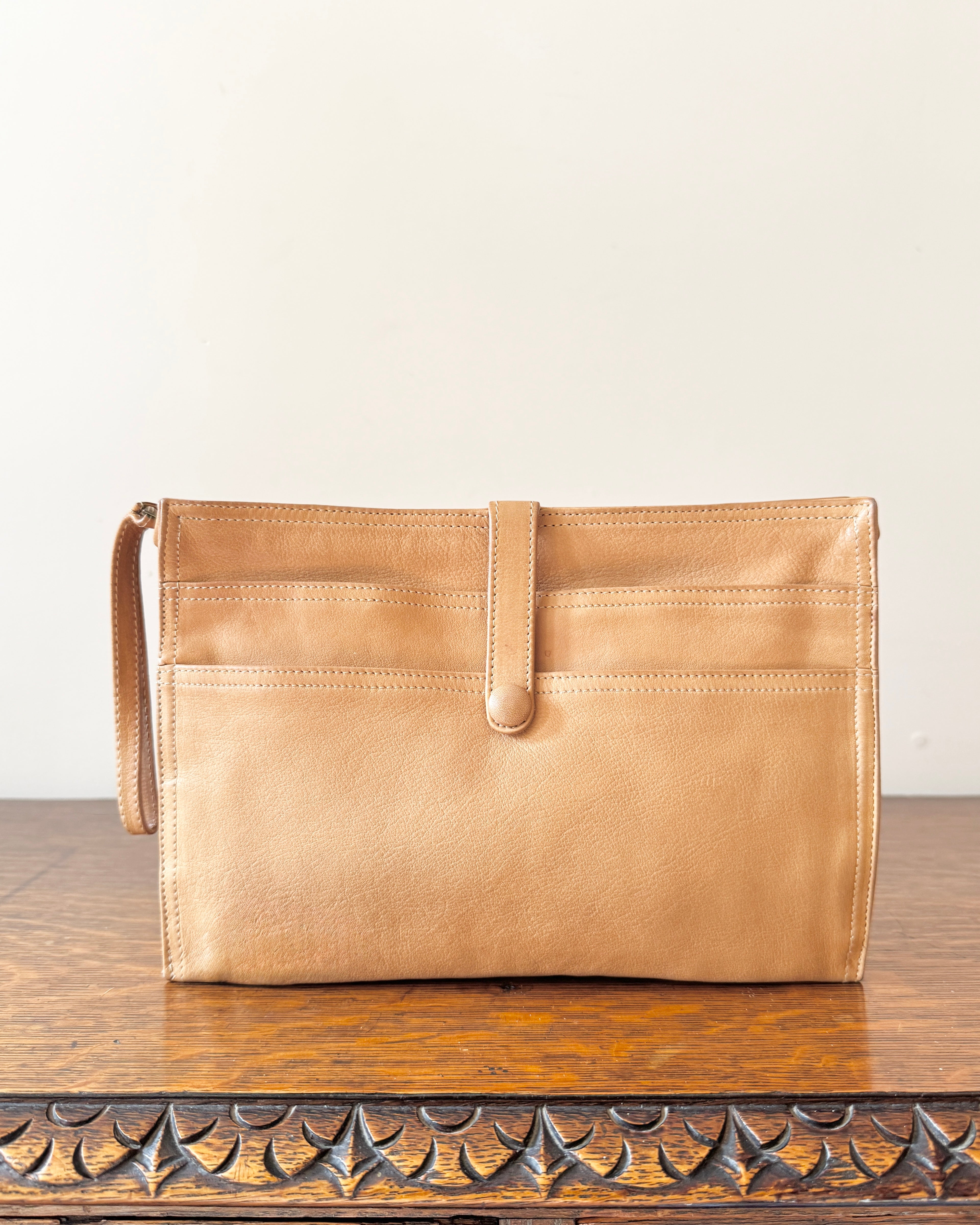 Vintage 1990s Bottega Veneta Mens Women's Natural Tan Leather Wrislet Clutch Organizer Made in Italy