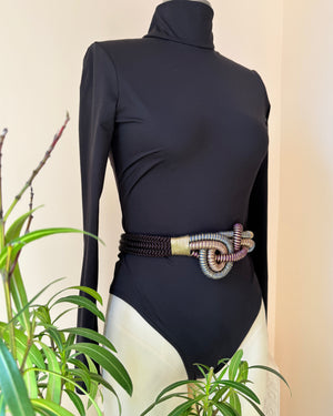 Vintage 1970s Gold and Black Woven Knotted Rope Waist Belt