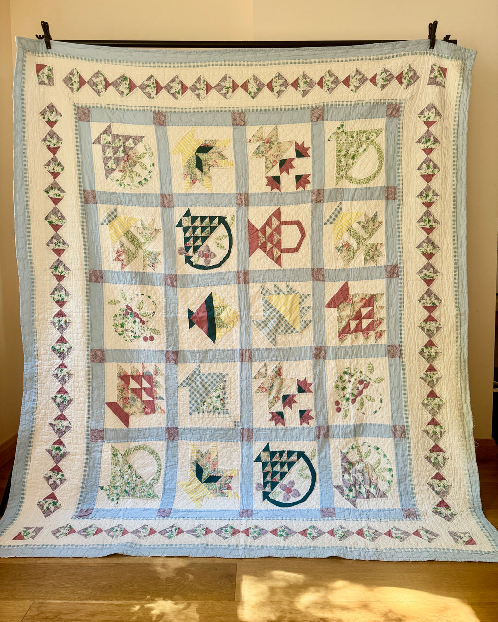 Vintage Fruit Basket Cotton Hand Made Patchwork Quilt Blanket Size Queen