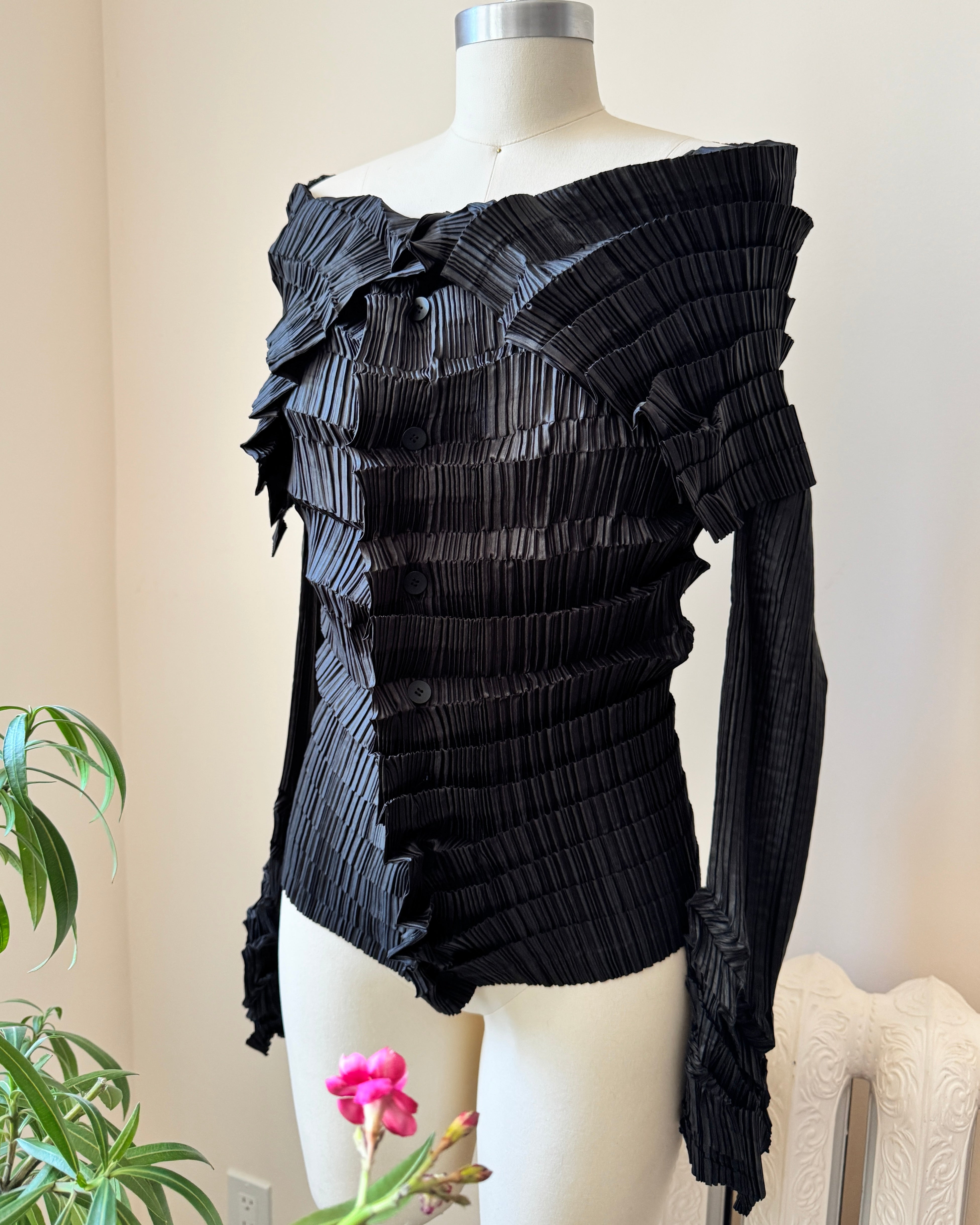 Vintage Late 1990s  ISSEY MIYAKE Black Architectural Pleated Blouse Shirt Cardigan with Buttons and Wide Collar Size 3