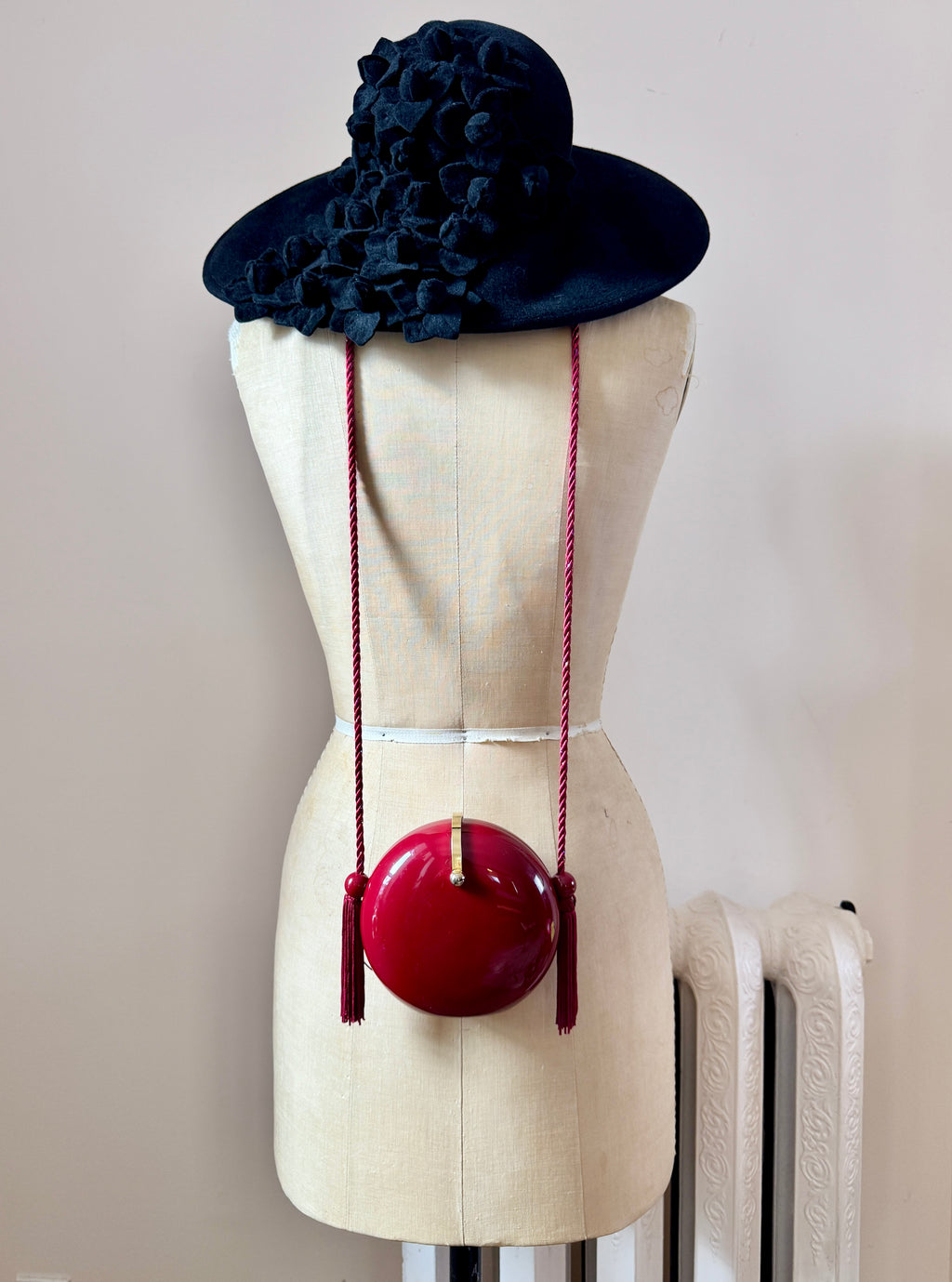 Vintage 1970s Acrylic Box Shoulder Bag in Dark Red with Tassels and Rope Cord Strap