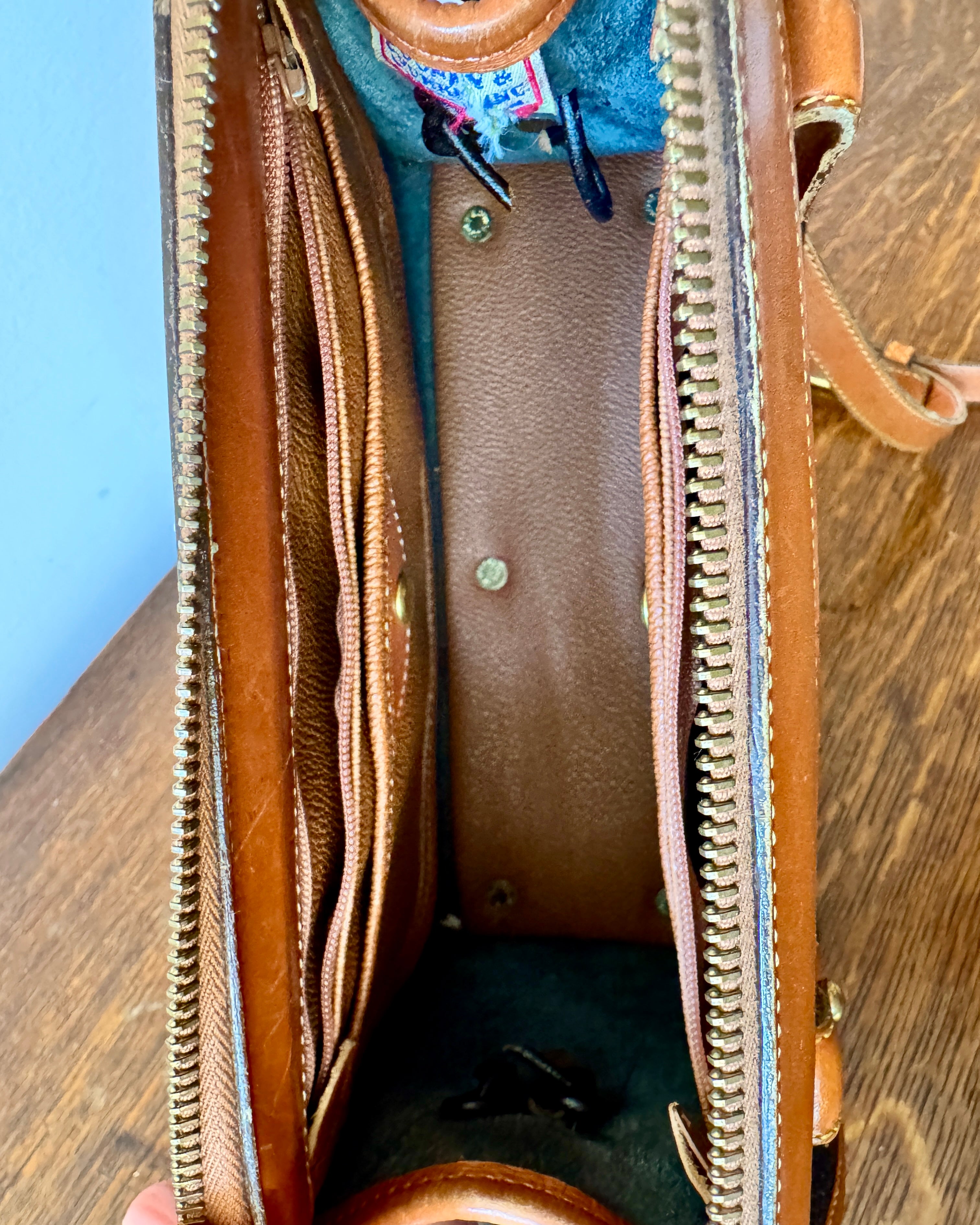 Vintage Authentic Dooney & Bourke Classic All Weather Leather Satchel Purse Shoulder or Cross Body Bag in Black and Tan Made in USA