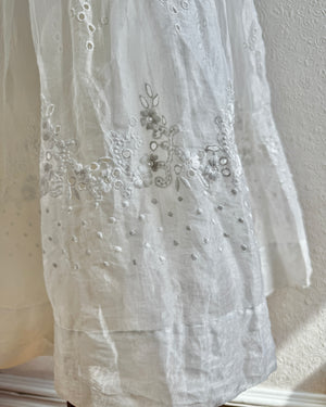 Vintage 1950s White Organdy Floral Embroidered Party Bridal Midi Dress with Bustier Detail XS 2