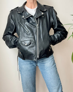 Vintage 1980s Black SCHOTT PERFECTO 115 Biker Motorcycle Heavy Weight Leather Jacket with Lace Ups and Logo Snaps 44 Made in USA