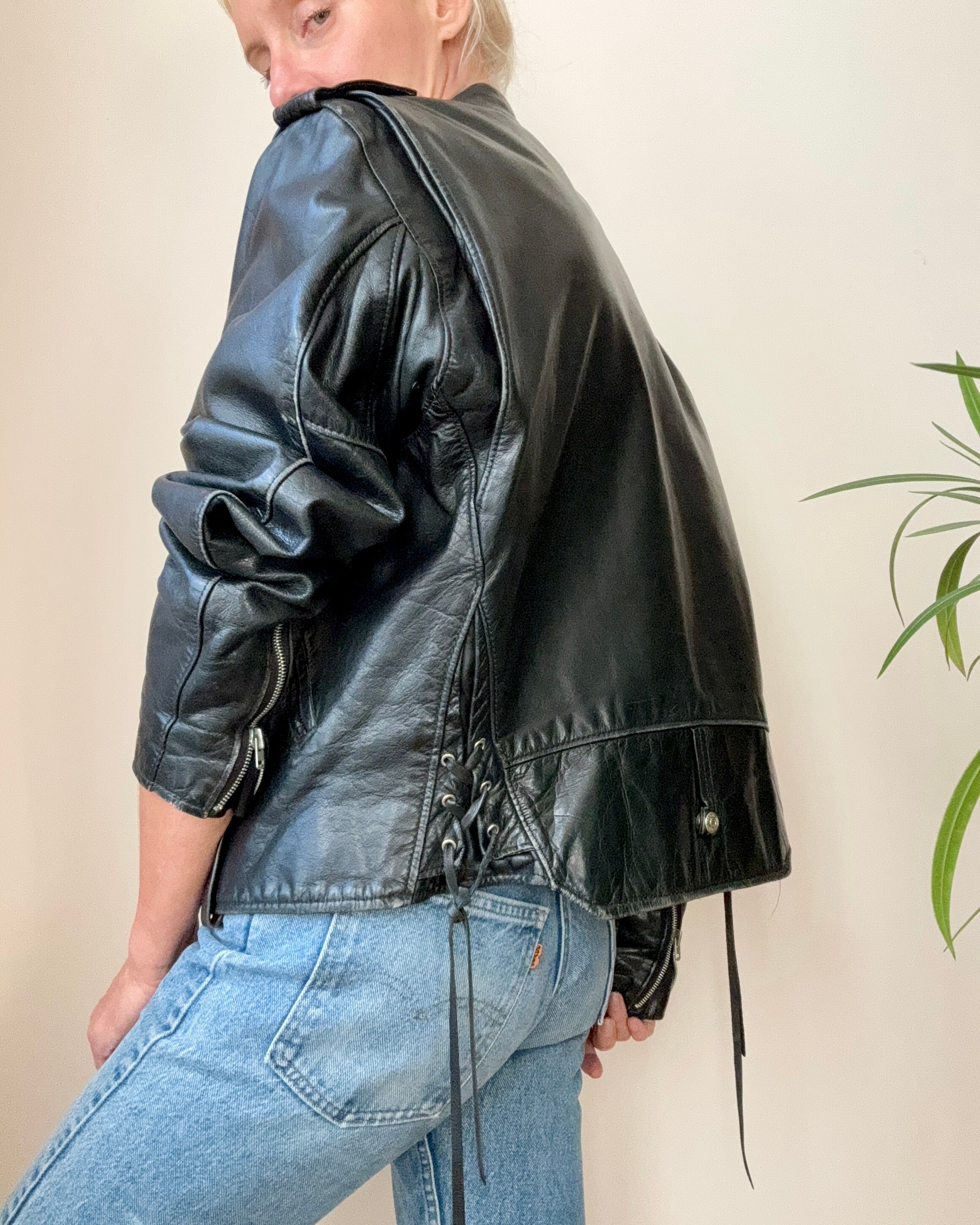 Vintage 1980s Black SCHOTT PERFECTO 115 Biker Motorcycle Heavy Weight Leather Jacket with Lace Ups and Logo Snaps 44 Made in USA