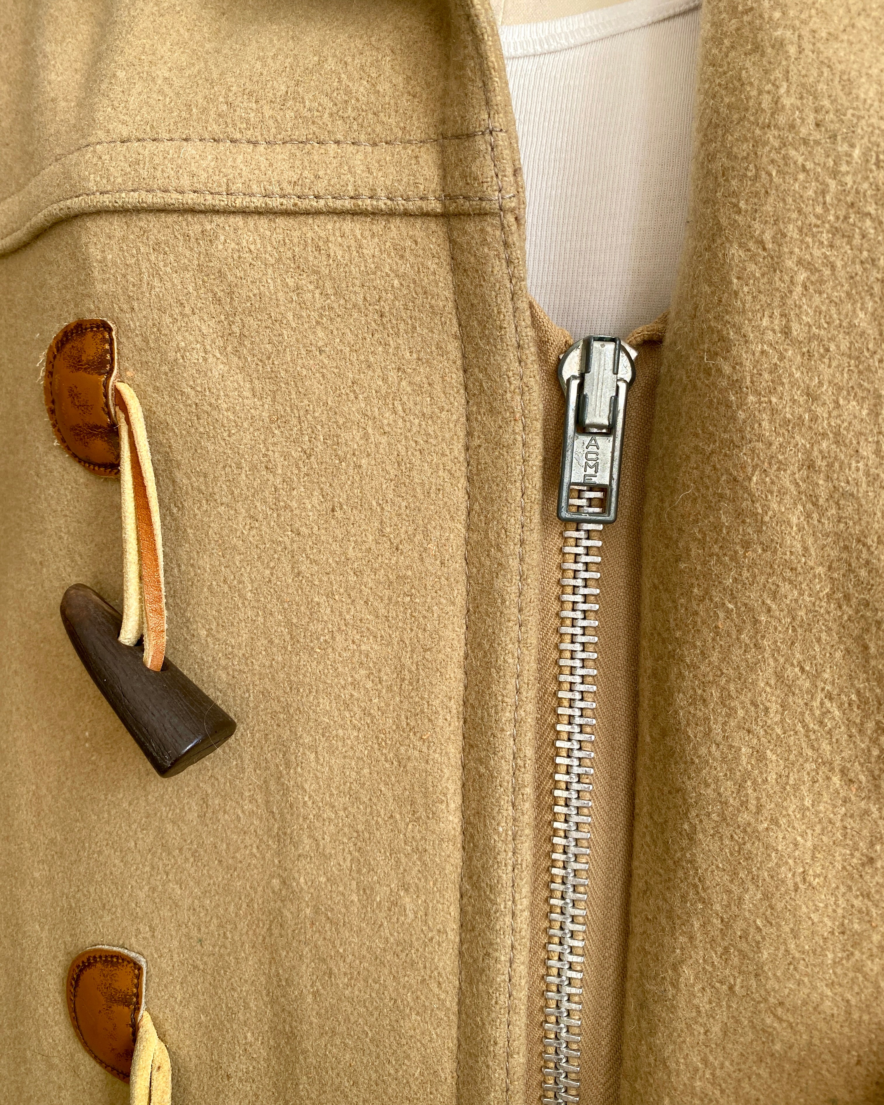 Vintage 1970s CROYDON Wool Tan Beige Duffle Coat With Toggles and Detachable Hood M