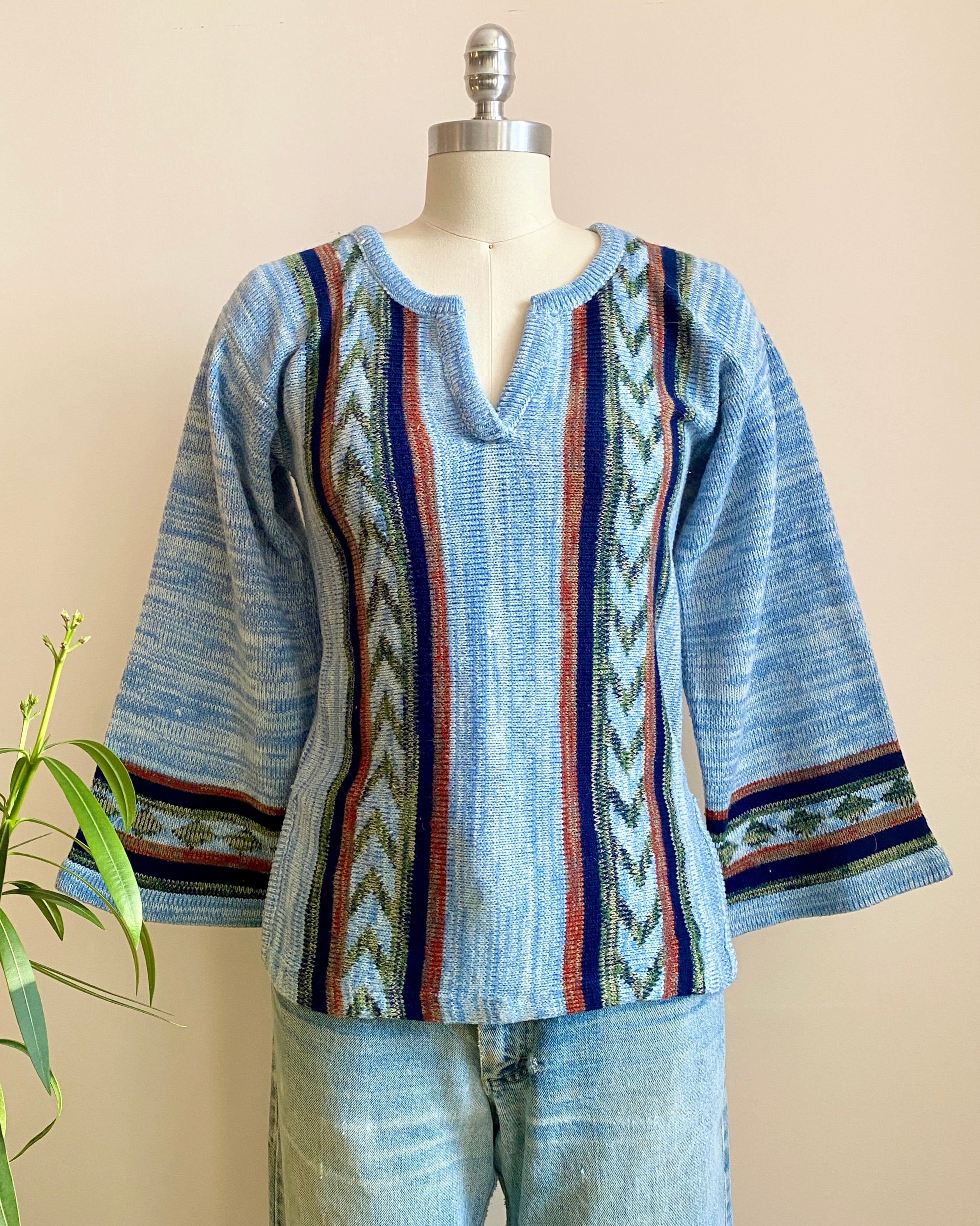 Vintage ALBEE 1970s Blue Surfer Hippie Space Dye Sweater with Bell Sleeves S XS