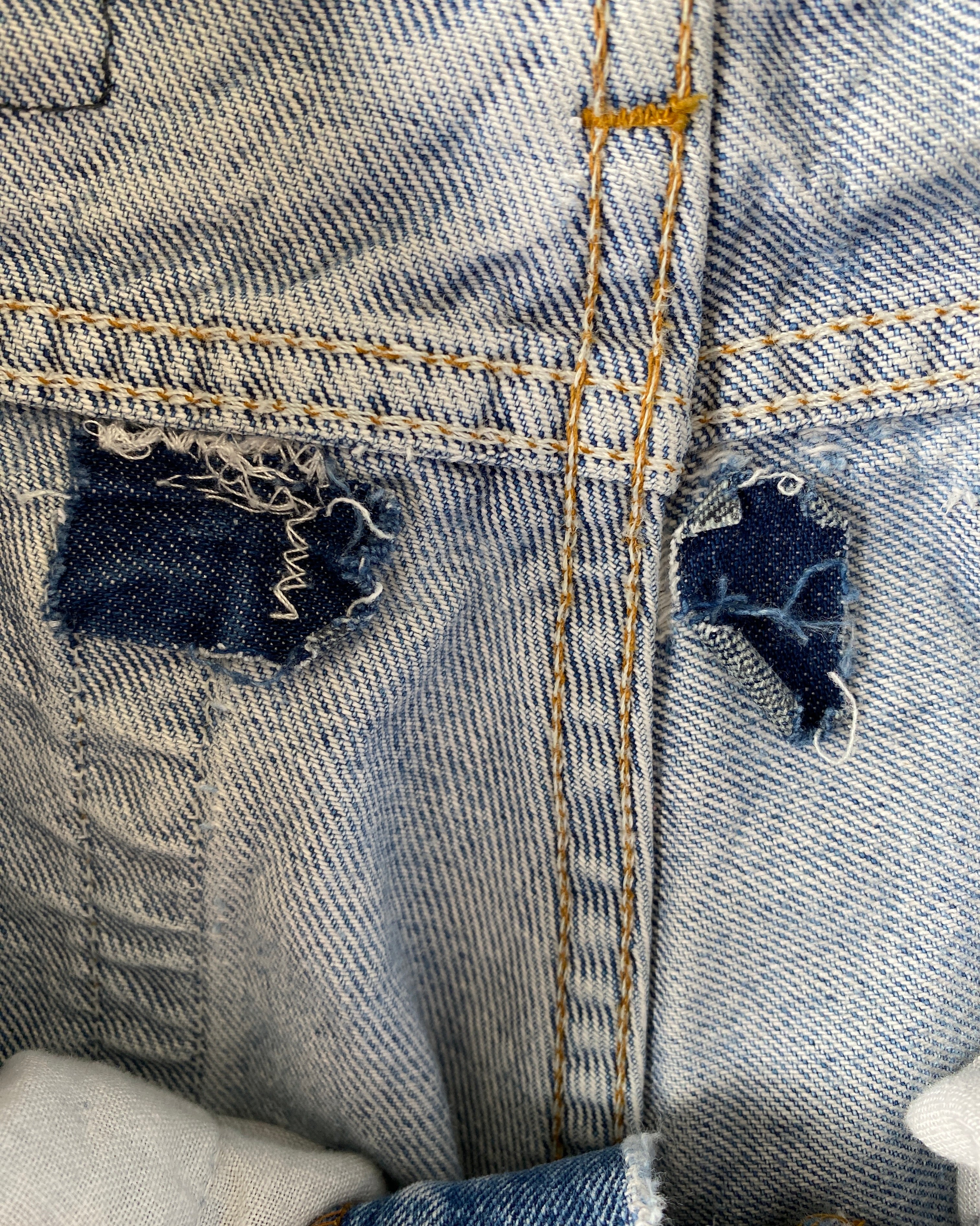 Vintage 1980s Levis Jeans Made in USA size 29 to 30