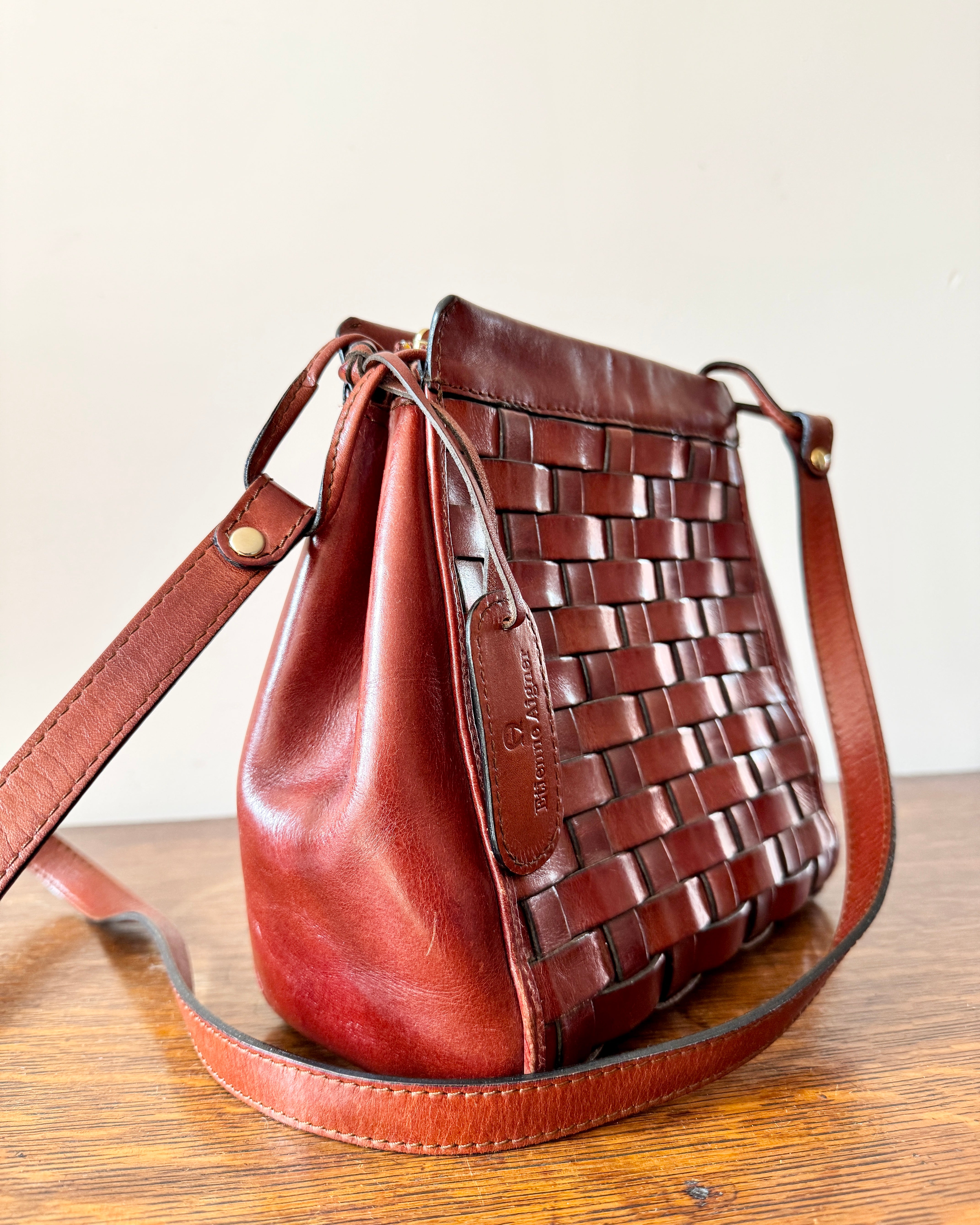 Vintage Etienne Aigner Tan Leather Basket Weave Shoulder Cross Body Bag