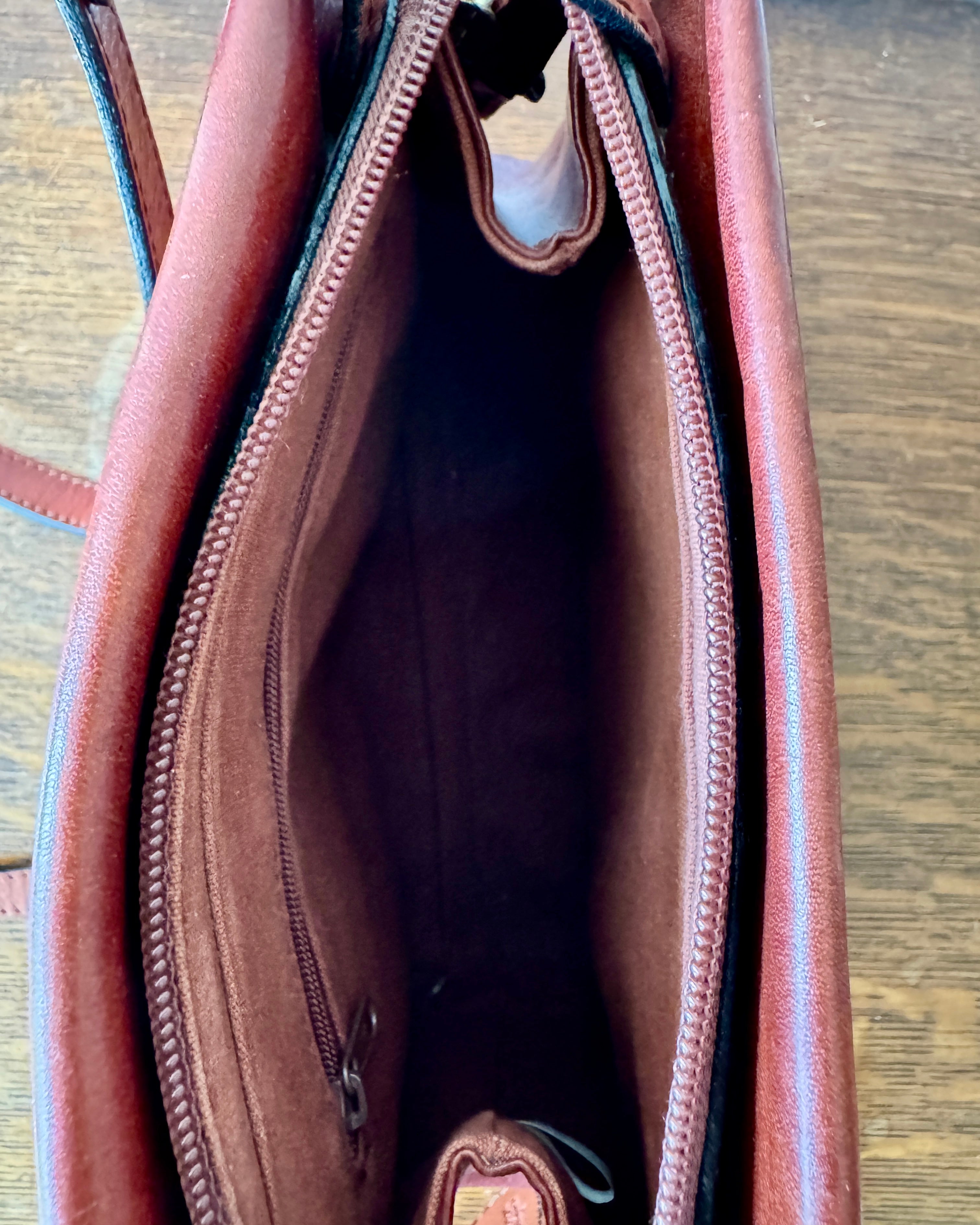 Vintage Etienne Aigner Tan Leather Basket Weave Shoulder Cross Body Bag