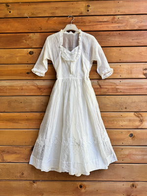Vintage 1950s White Organdy Floral Embroidered Party Bridal Midi Dress with Bustier Detail XS 2