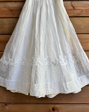 Vintage 1950s White Organdy Floral Embroidered Party Bridal Midi Dress with Bustier Detail XS 2