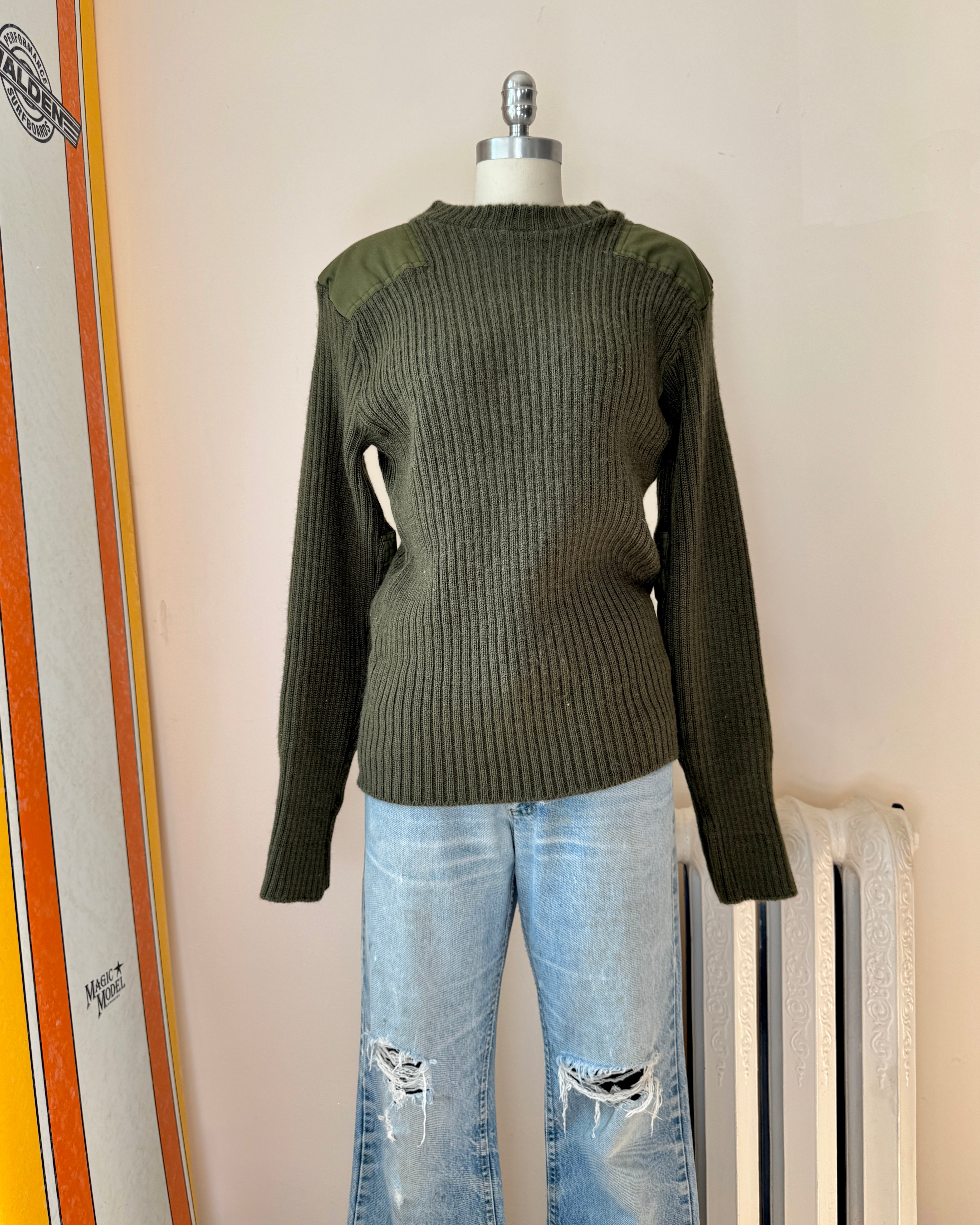 Vintage Military British Brigade Quartermaster Woolly Pully Sweater Jumper with Patches: 1970s 44 Made in England