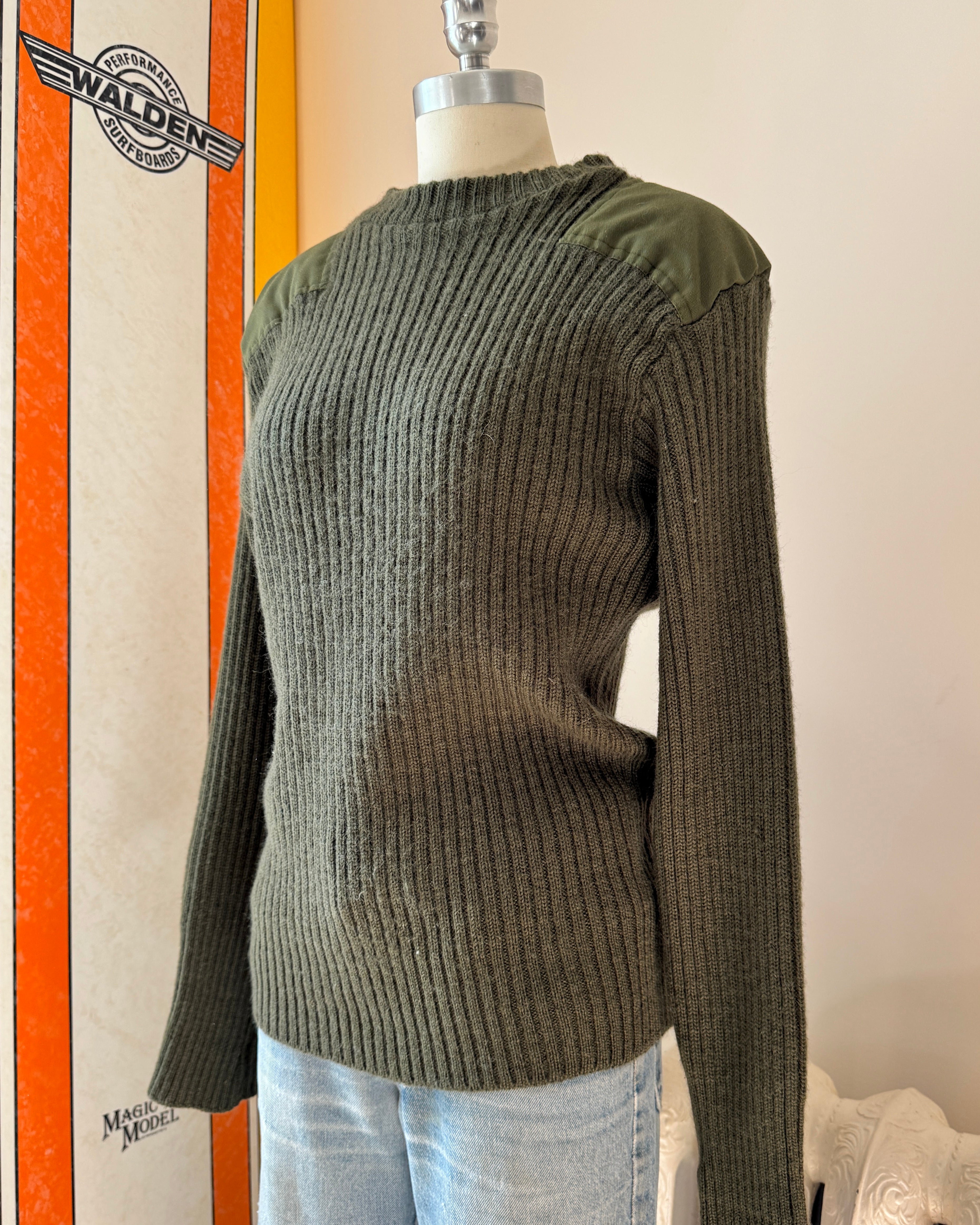Vintage Military British Brigade Quartermaster Woolly Pully Sweater Jumper with Patches: 1970s 44 Made in England