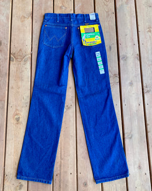 Vintage 1990s Deadstock Bootcut Cut Wrangler Raw Dark Blue Wash Jeans size 29