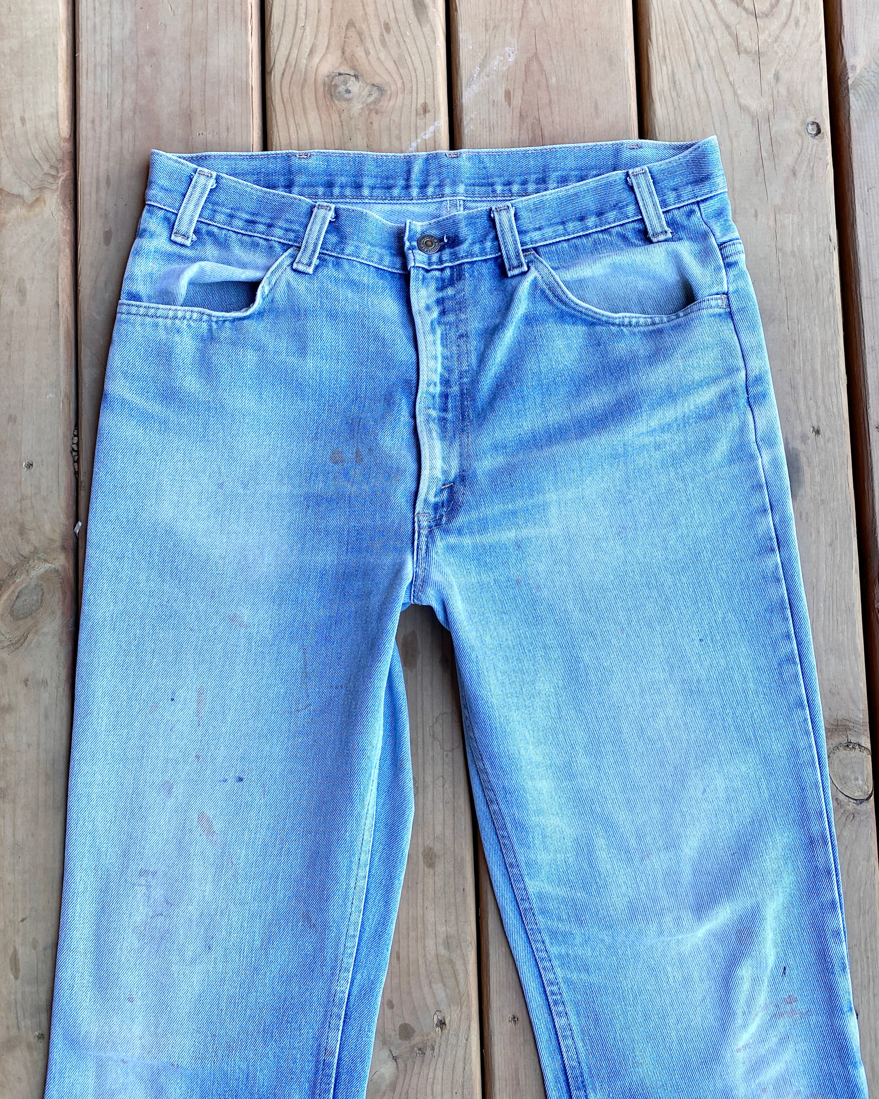 Vintage 1970s Levis Flare Orange Tab Jeans Light Wash size 34 Made in USA
