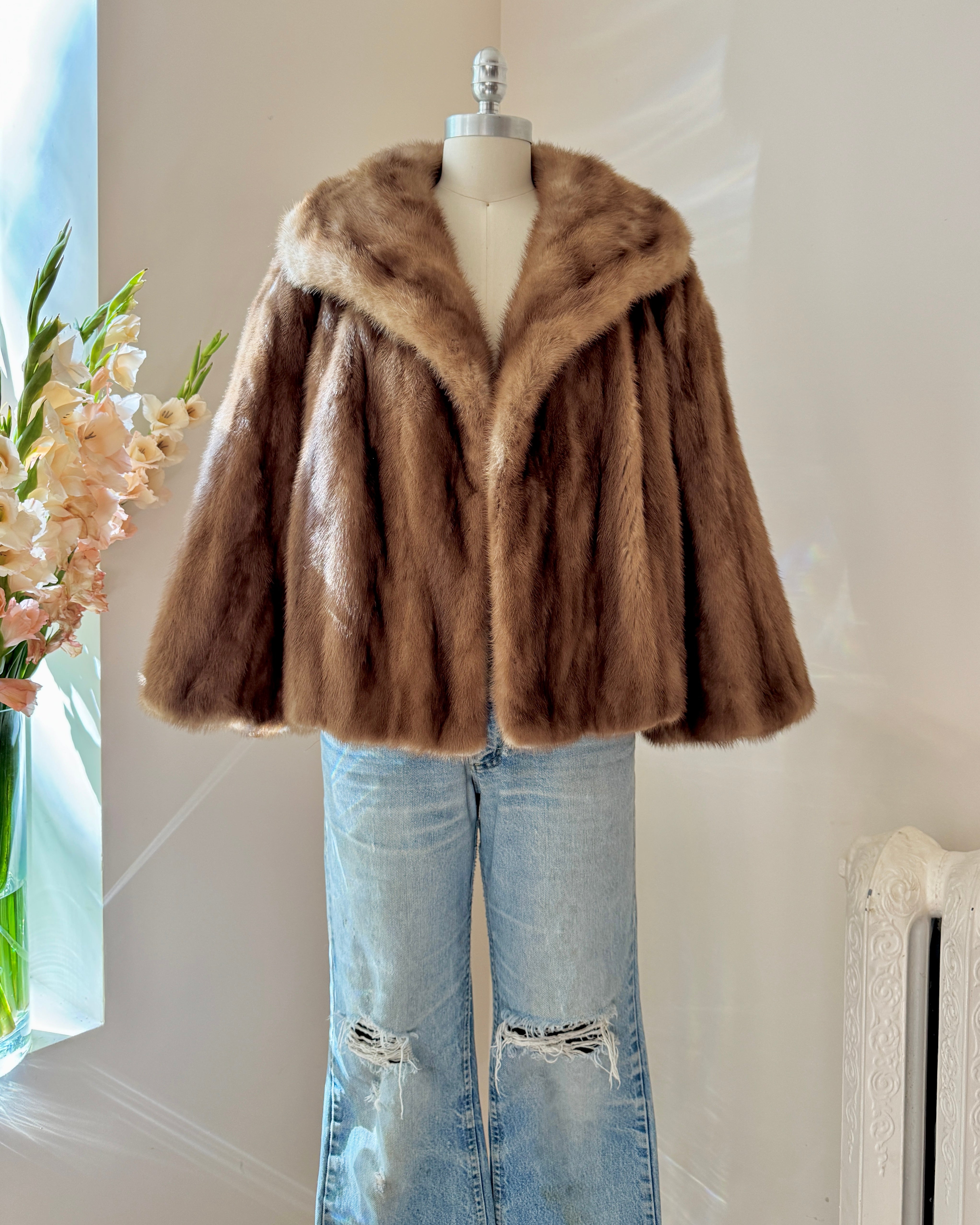Vintage 1950s Mink Fur Jacket Brown or Honey Blonde Color Crop Swing Jacket Stole with Shawl Collar M
