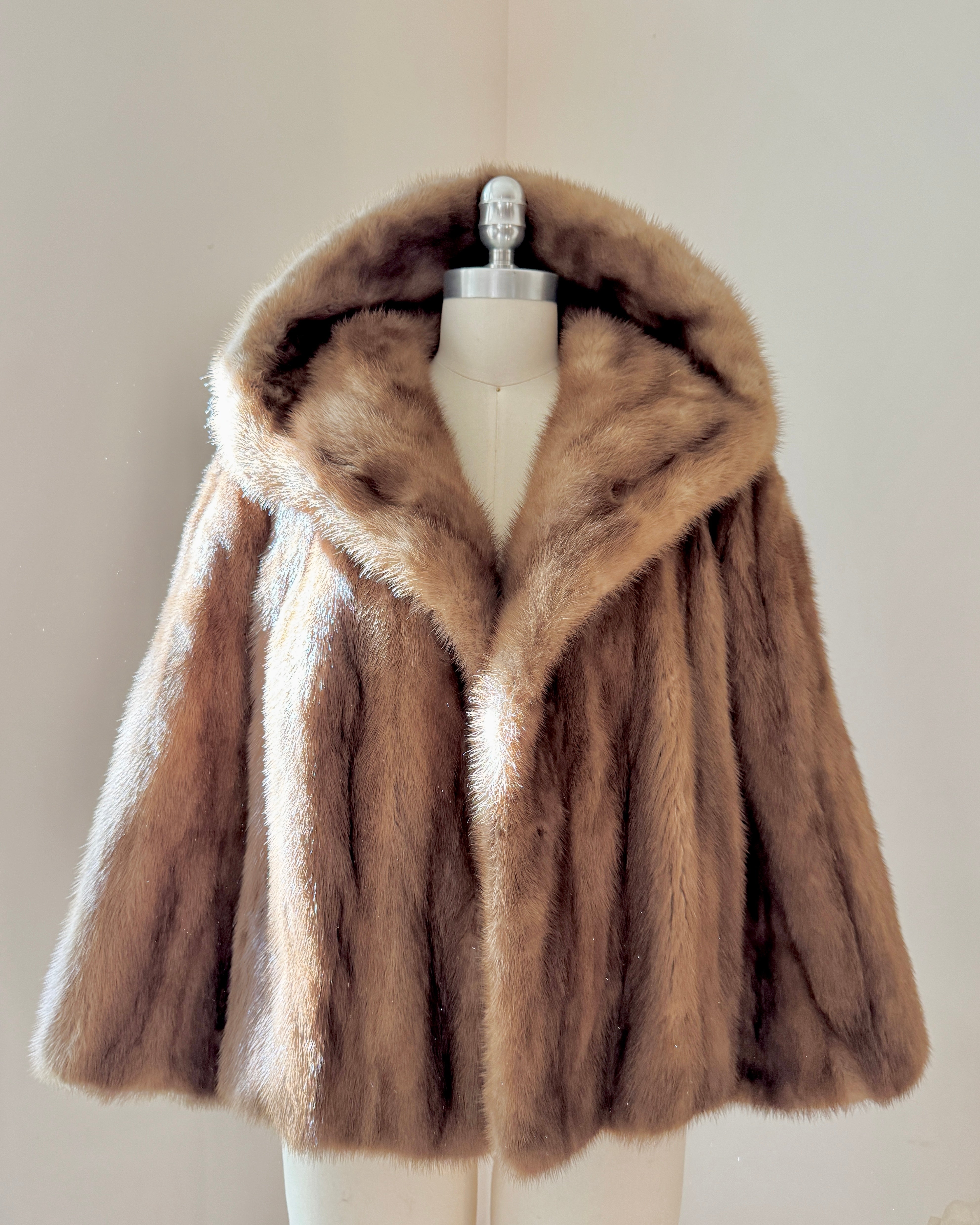 Vintage 1950s Mink Fur Jacket Brown or Honey Blonde Color Crop Swing Jacket Stole with Shawl Collar M